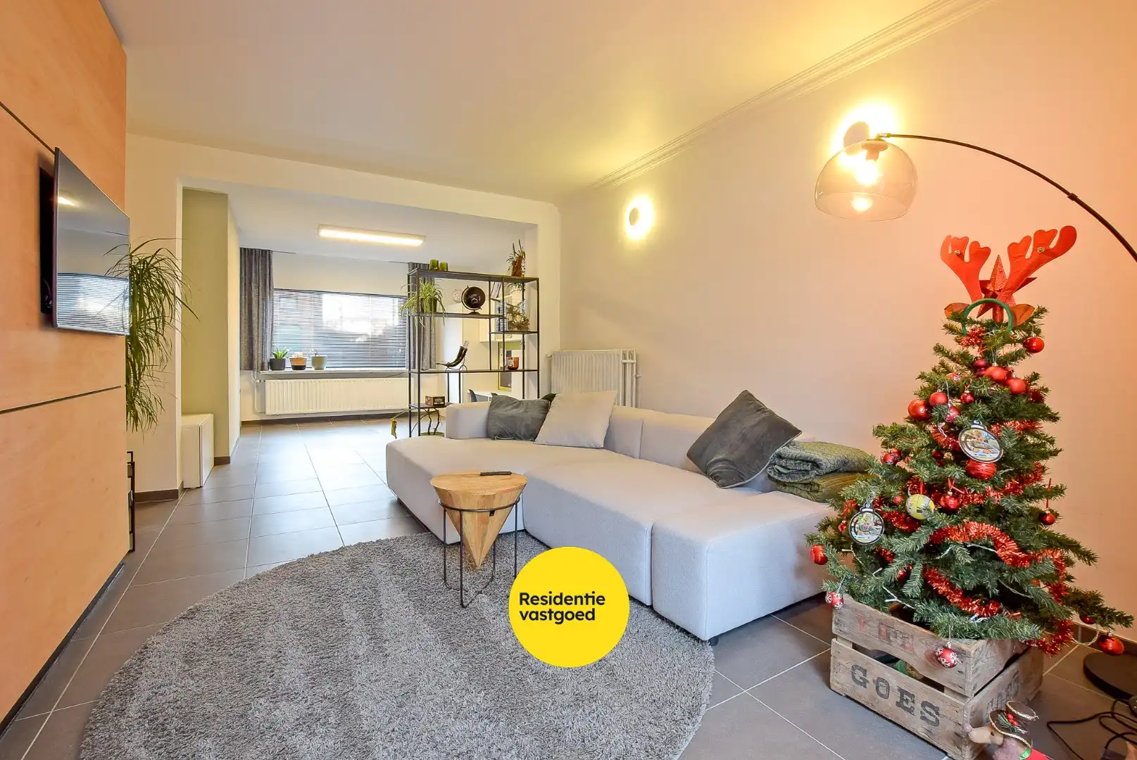 Rustig gelegen gerenoveerde woning op 470 m² te Leke met vergezichten en ruime garage. foto 3