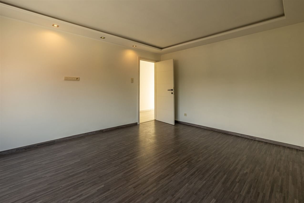 Royale gezinswoning, veel privacy, subliem terras foto 37