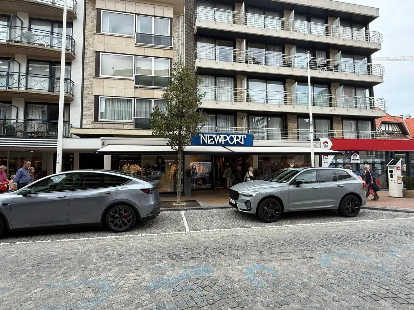 Commercieel te huur Albert I laan 127 - 8620 Nieuwpoort