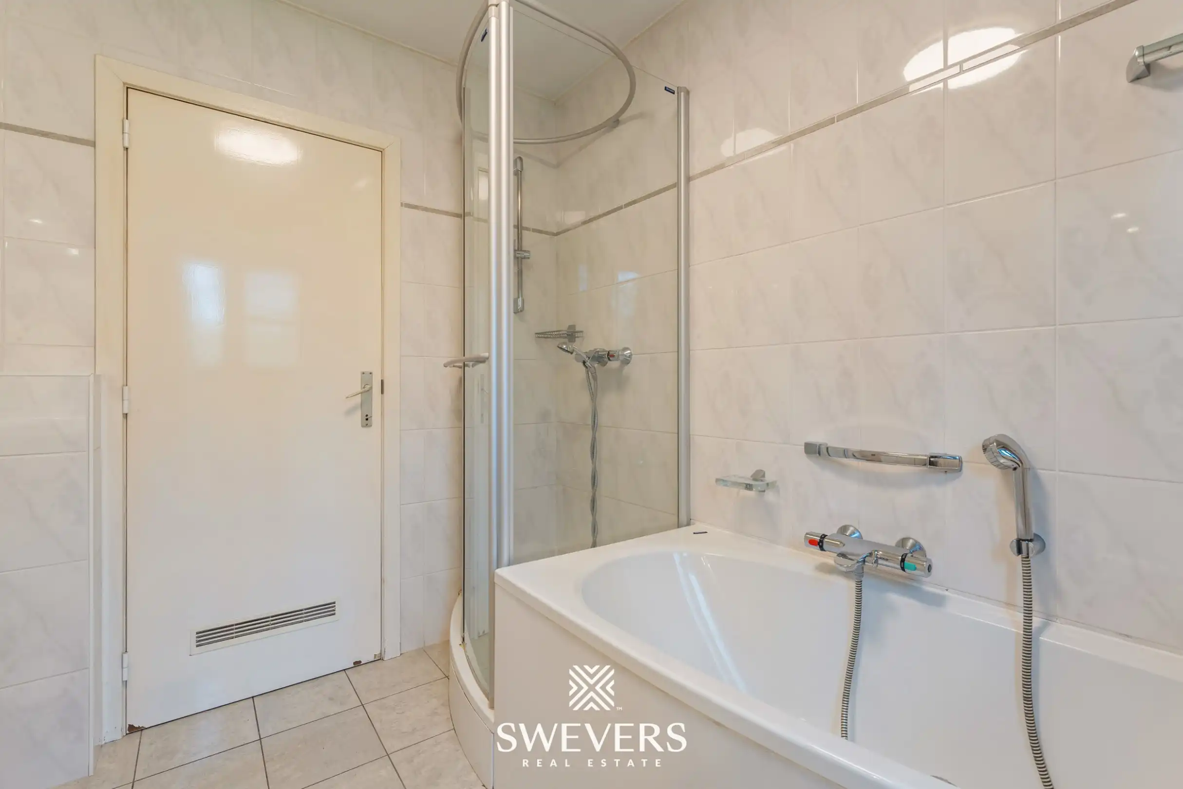 Charmante open bebouwing met 3 slpks, kelder en garage op 14a28ca foto 16