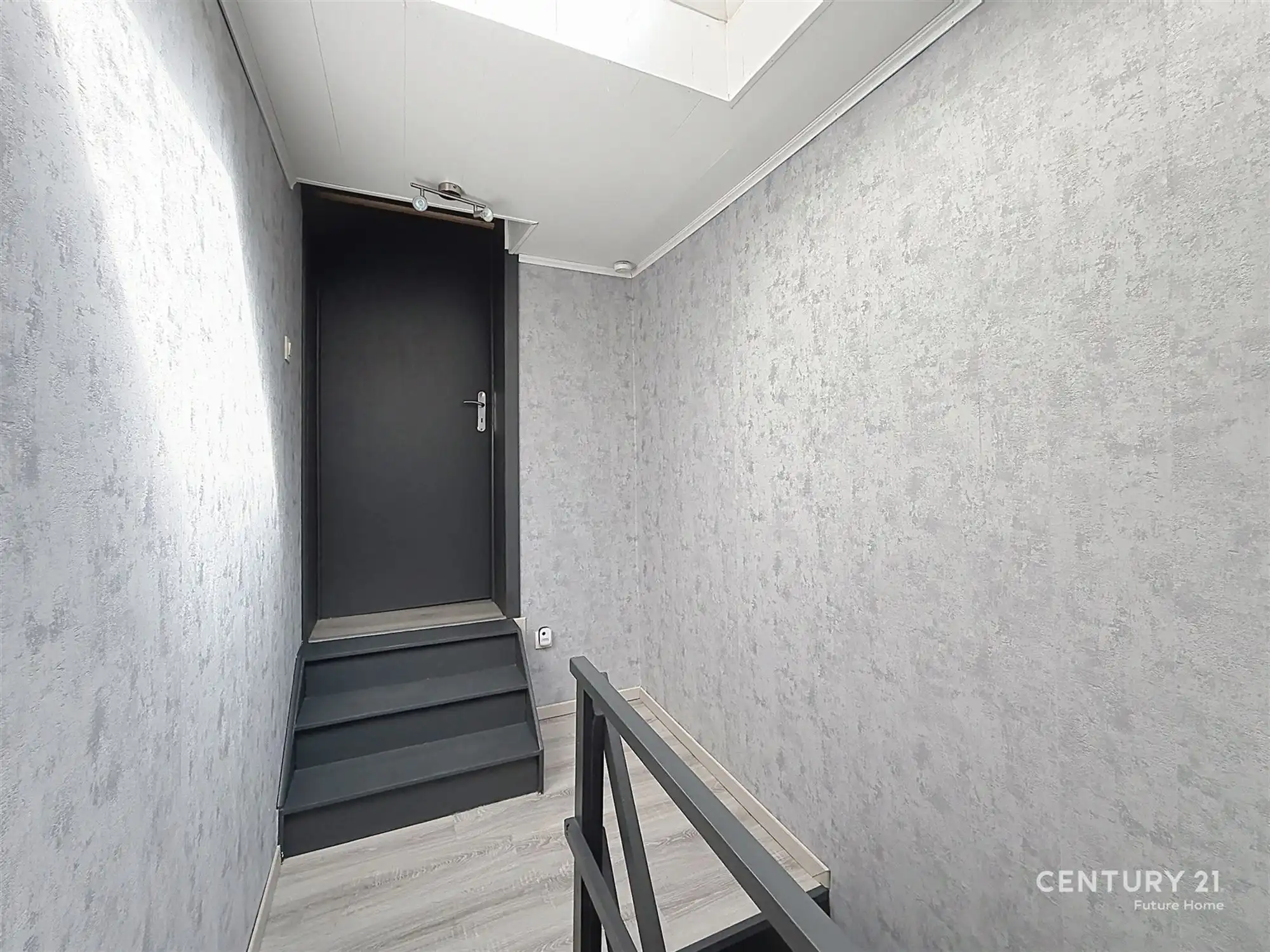 Charmante rijwoning te koop in Diest! foto 14