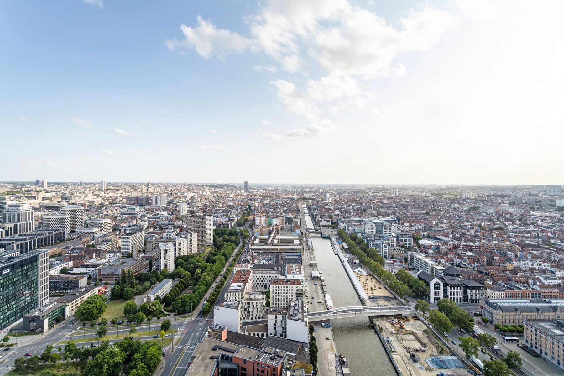 Luxueus appartement met 2 slpk. en uitzicht in Up-Site tower foto 24