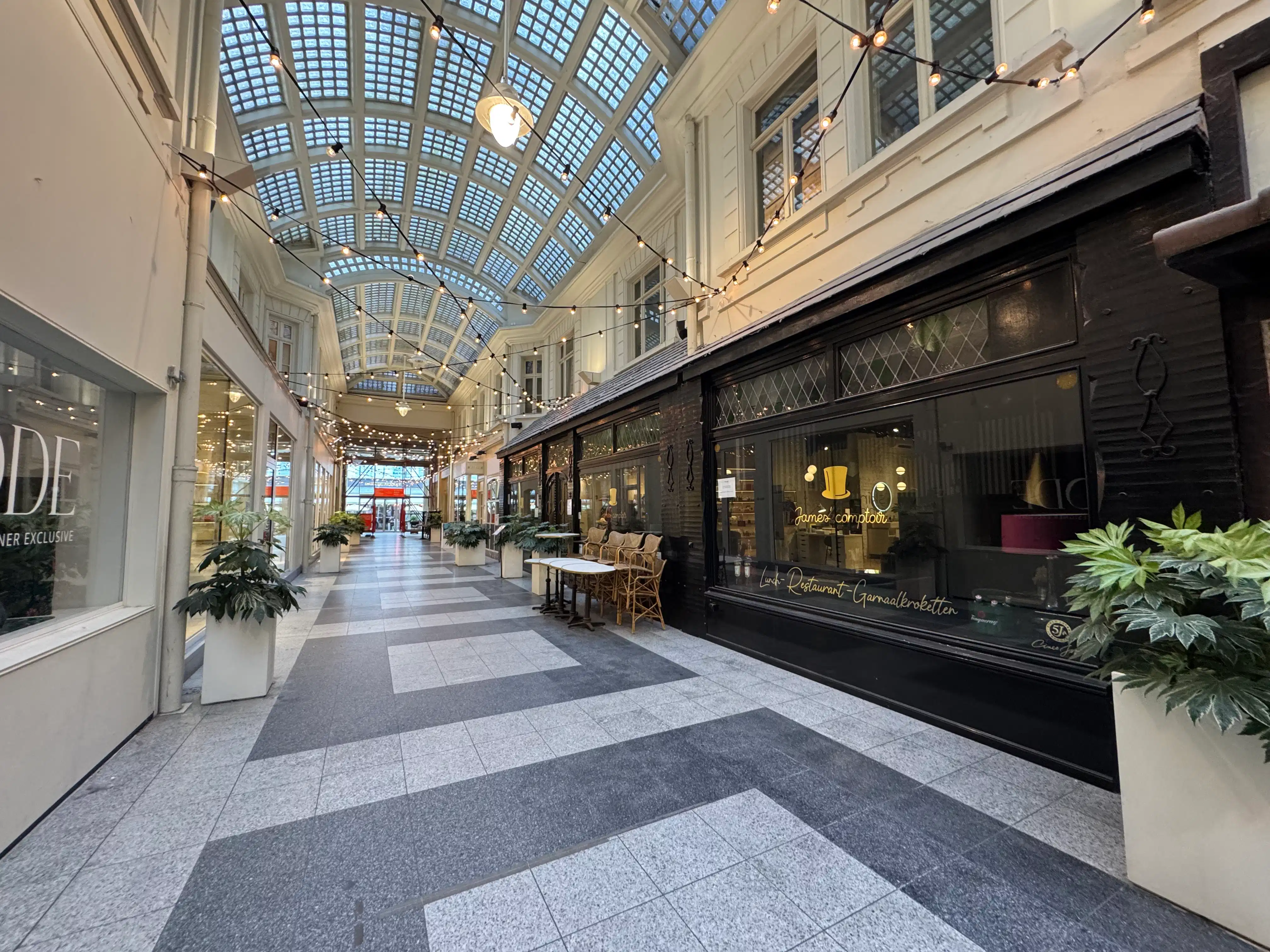 Sfeervol restaurant "James Comptoir" James Ensorgalerij foto 3