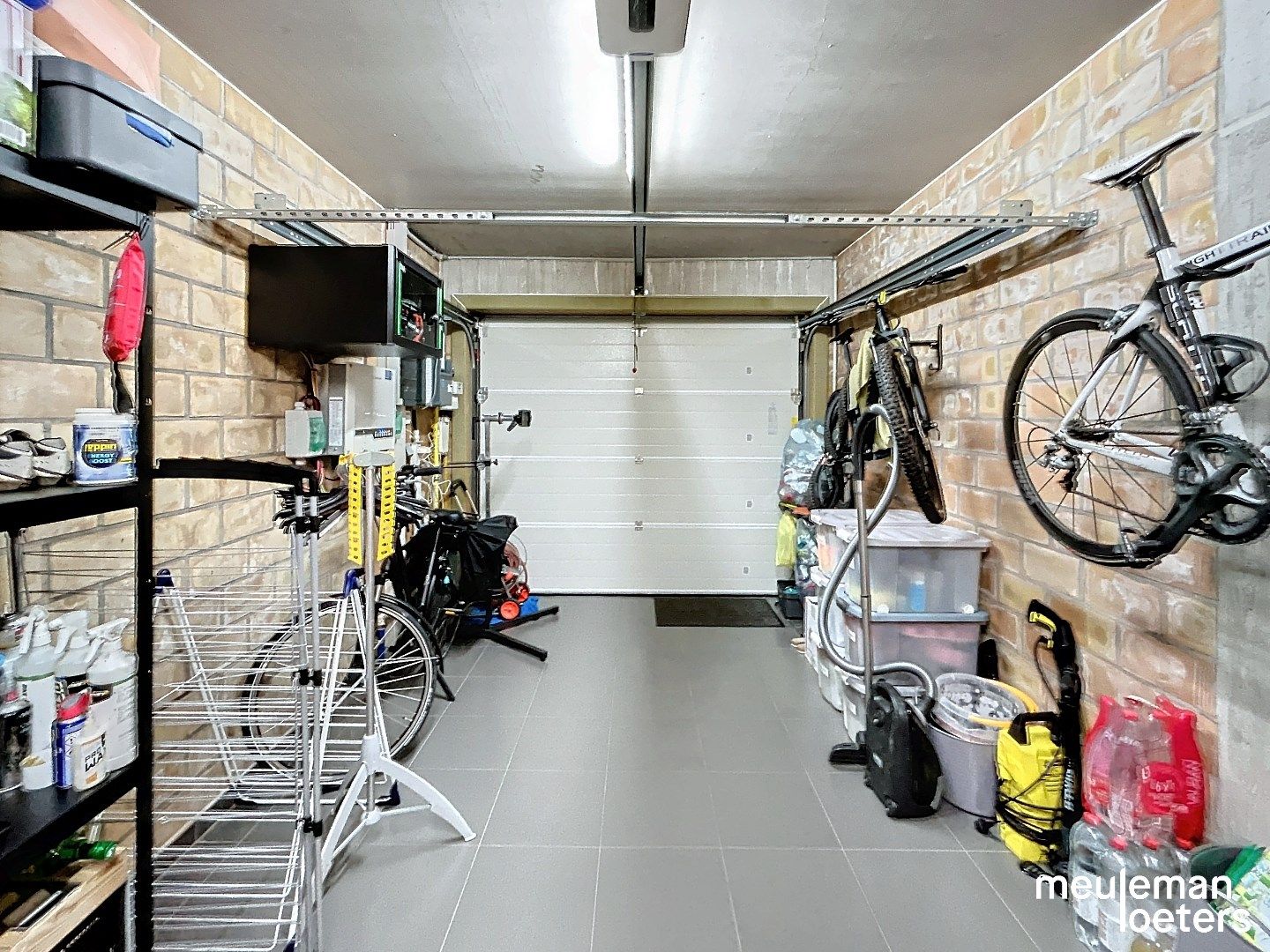 Aangename energiezuinige woning met garage foto 14