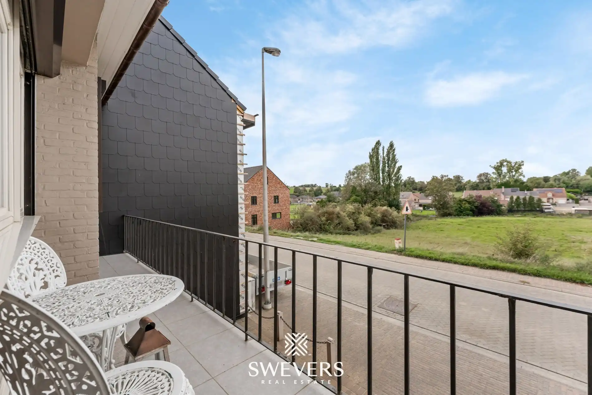 Gelijkvloerse woning met tuin en garage in hartje Tongeren foto 25