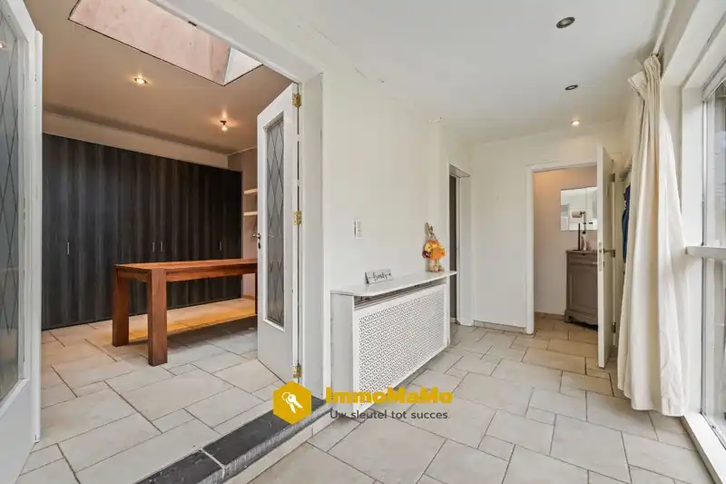 RUIME GEZINSWONING MET GROENE TUIN TE KOOP IN WACHTEBEKE foto 24