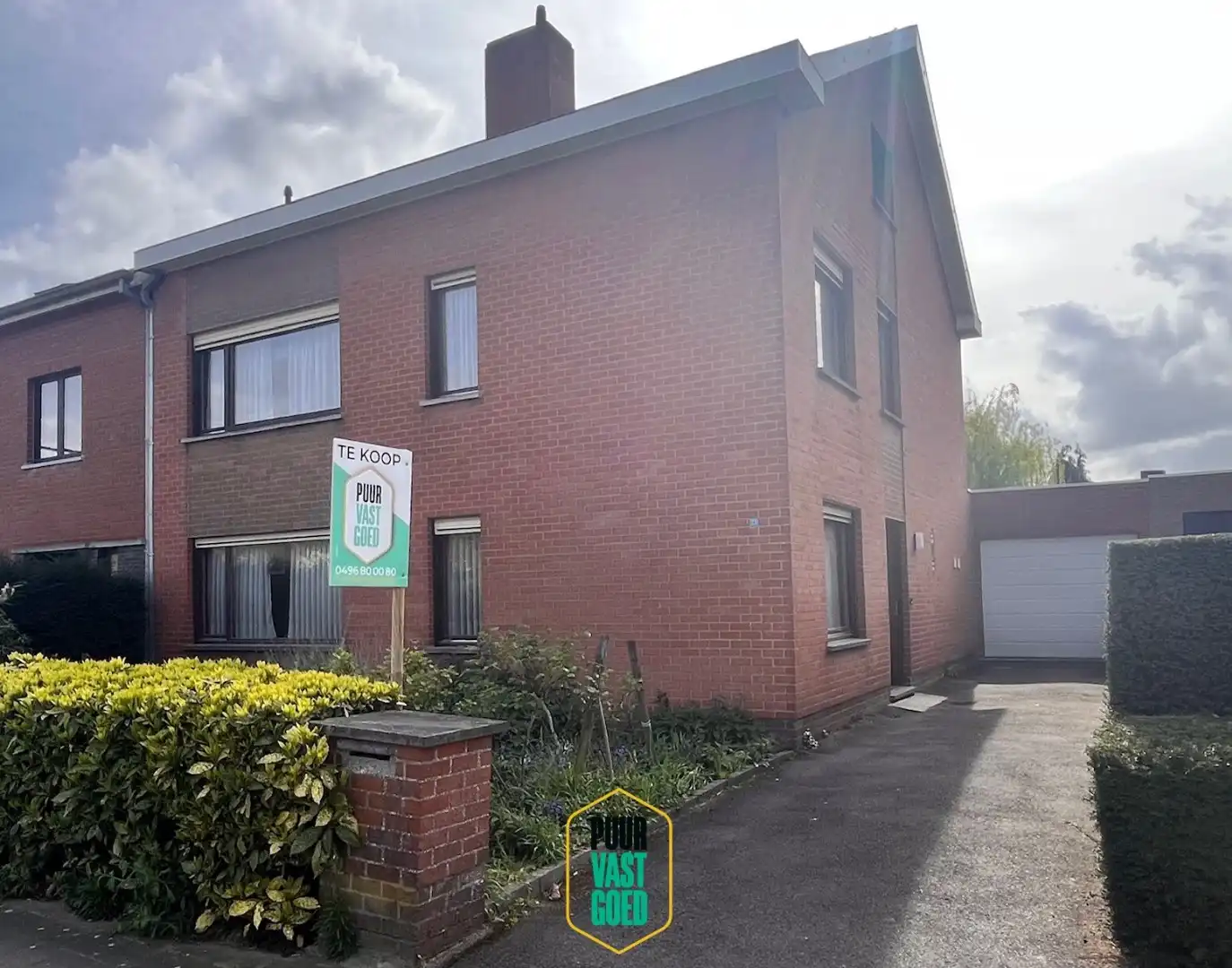 Bijzonder ruim halfopen huis op 5 are grond met toffe zonnige tuin + garage  foto 3