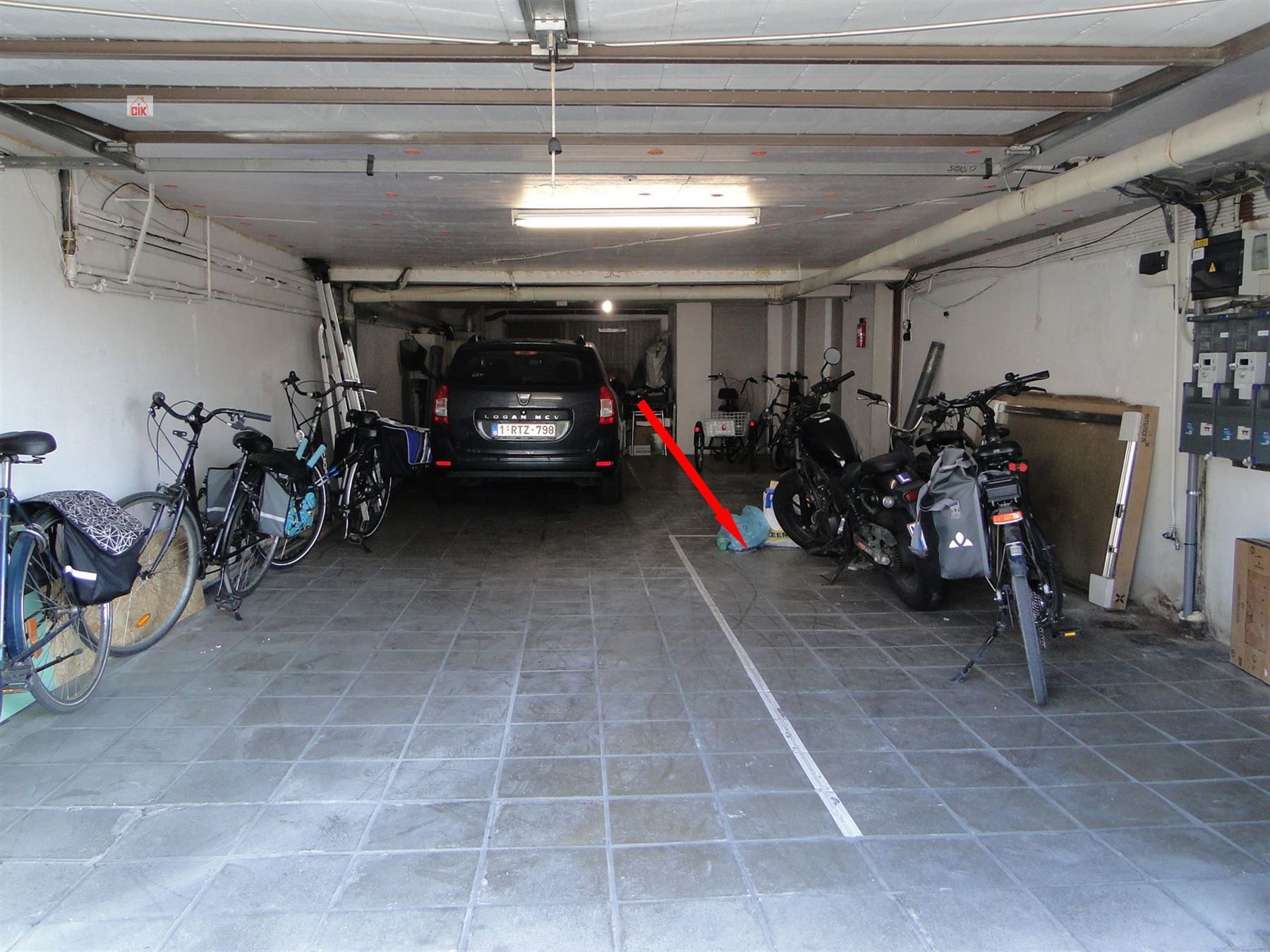 3° verdieping links + autostaanplaats nr 3 L foto 19