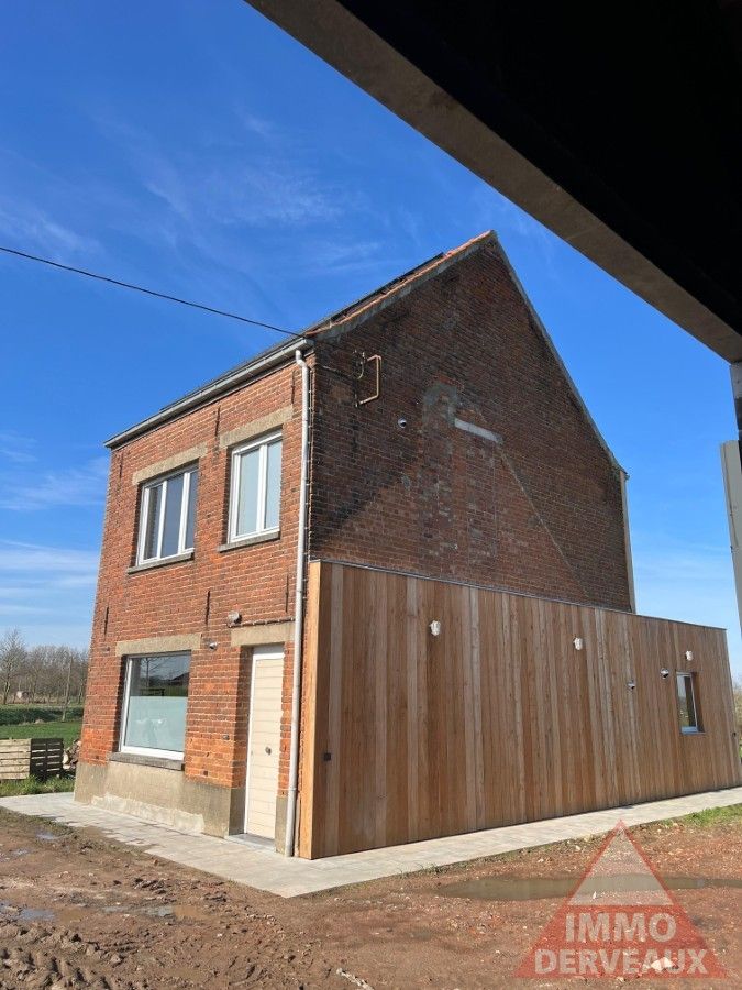 Geluwe - Woning met loods foto 2