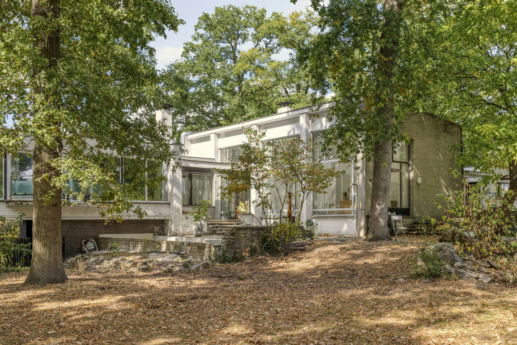 riante villa te koop met uniek perceel in Oud-Turnhout foto 3