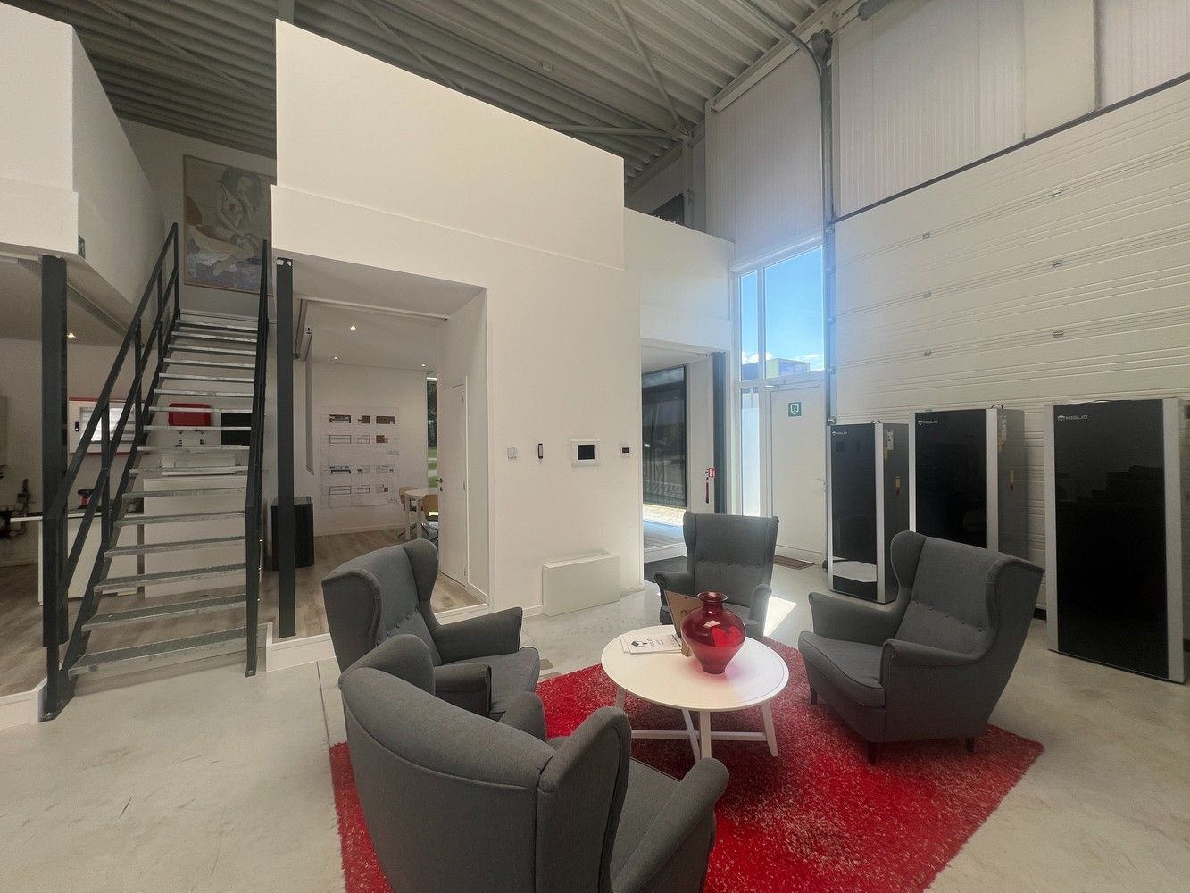 KMO-unit met showroom foto 3