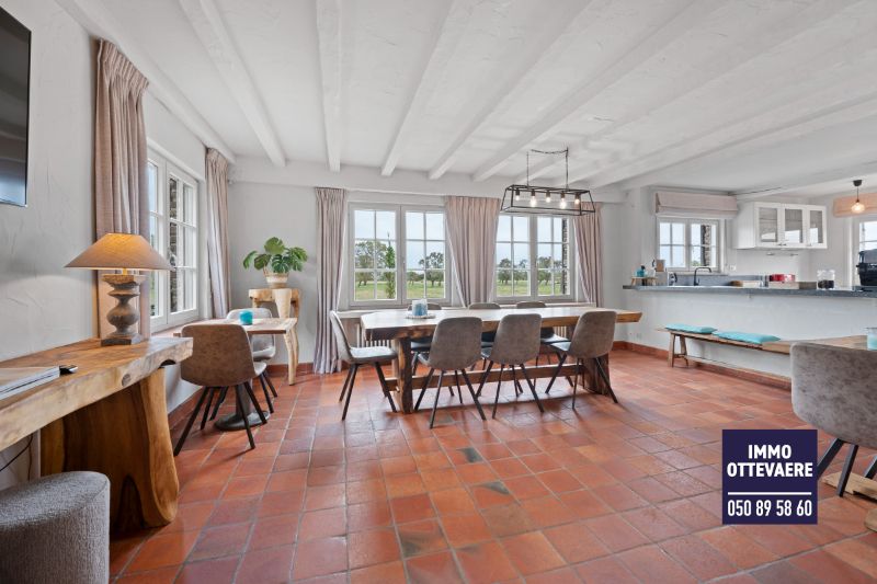 TE KOOP Charmante villa in Knokke met zicht op de polders. foto 18