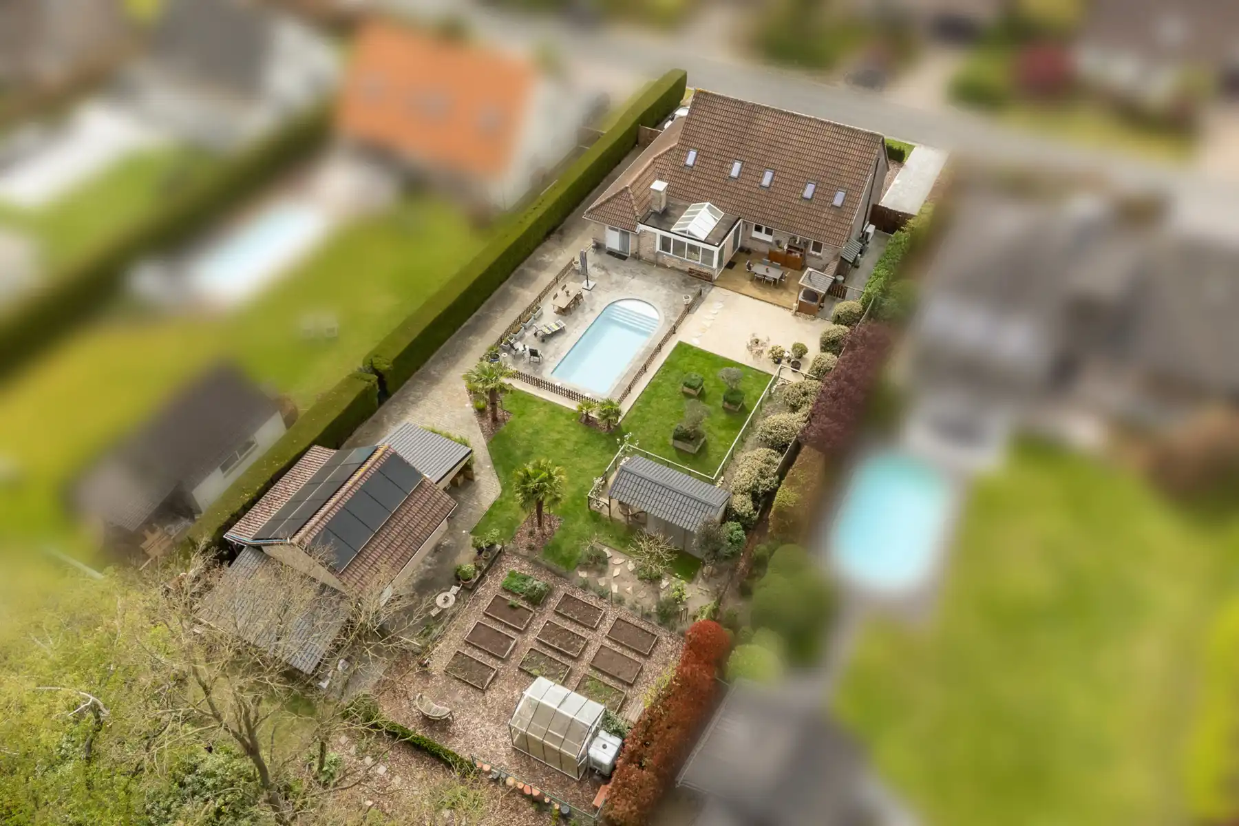 Instapklare woning gelegen in een doodlopende straat foto 20