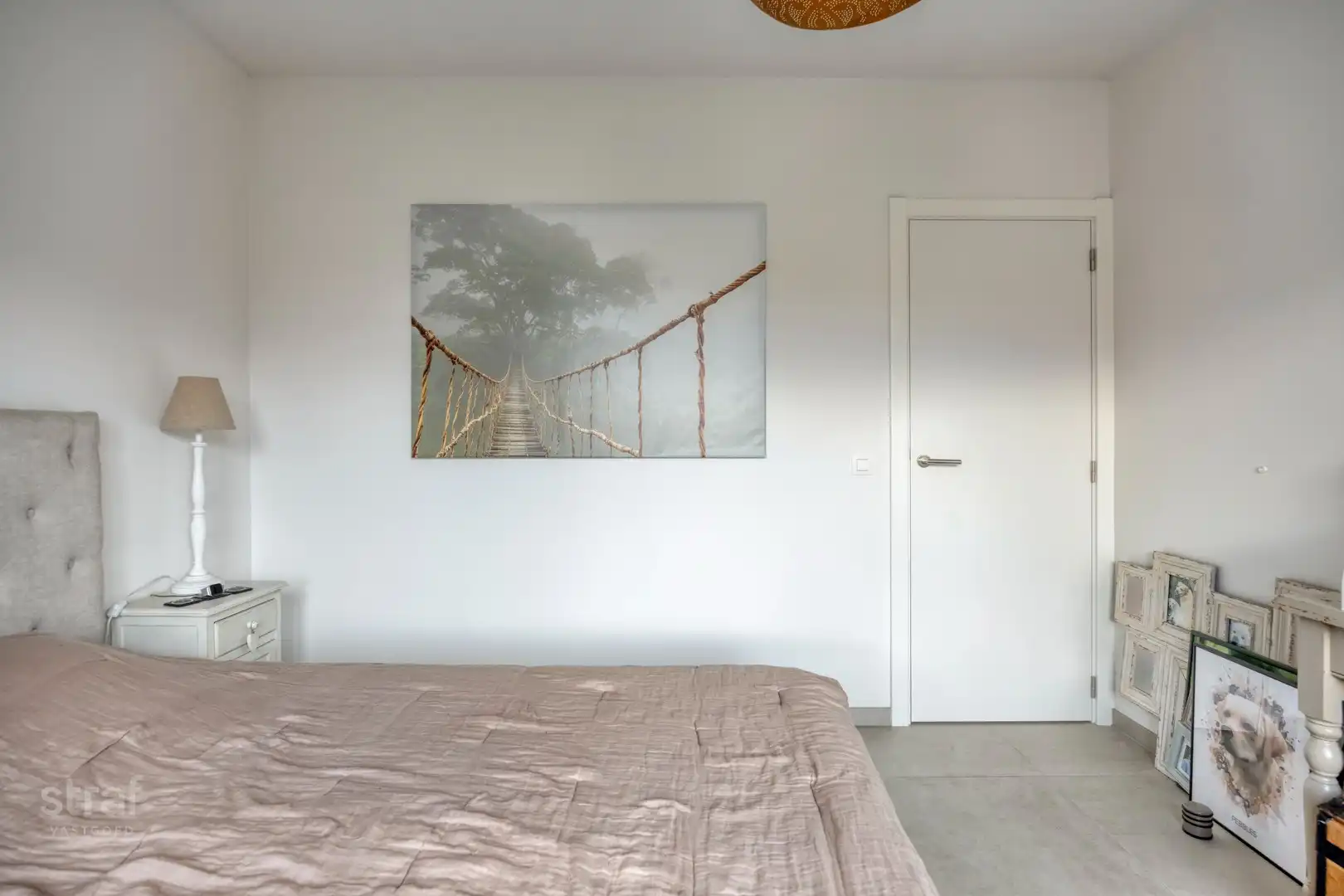TE HUUR: Zonnig appartement op Linkeroever inclusief autostaanplaats foto 12