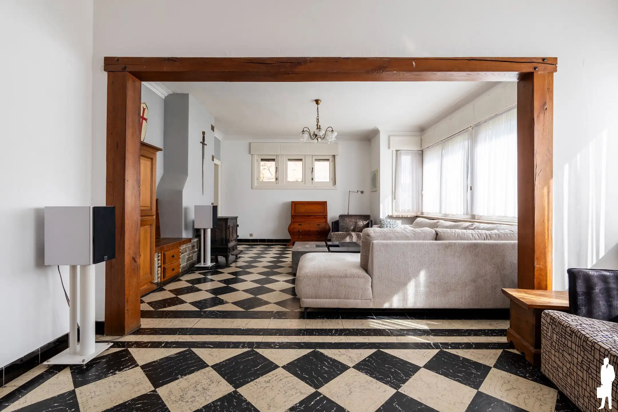 Unieke, lichtrijke woning met 4 slpk. en natuurtuin op 799m² foto 6