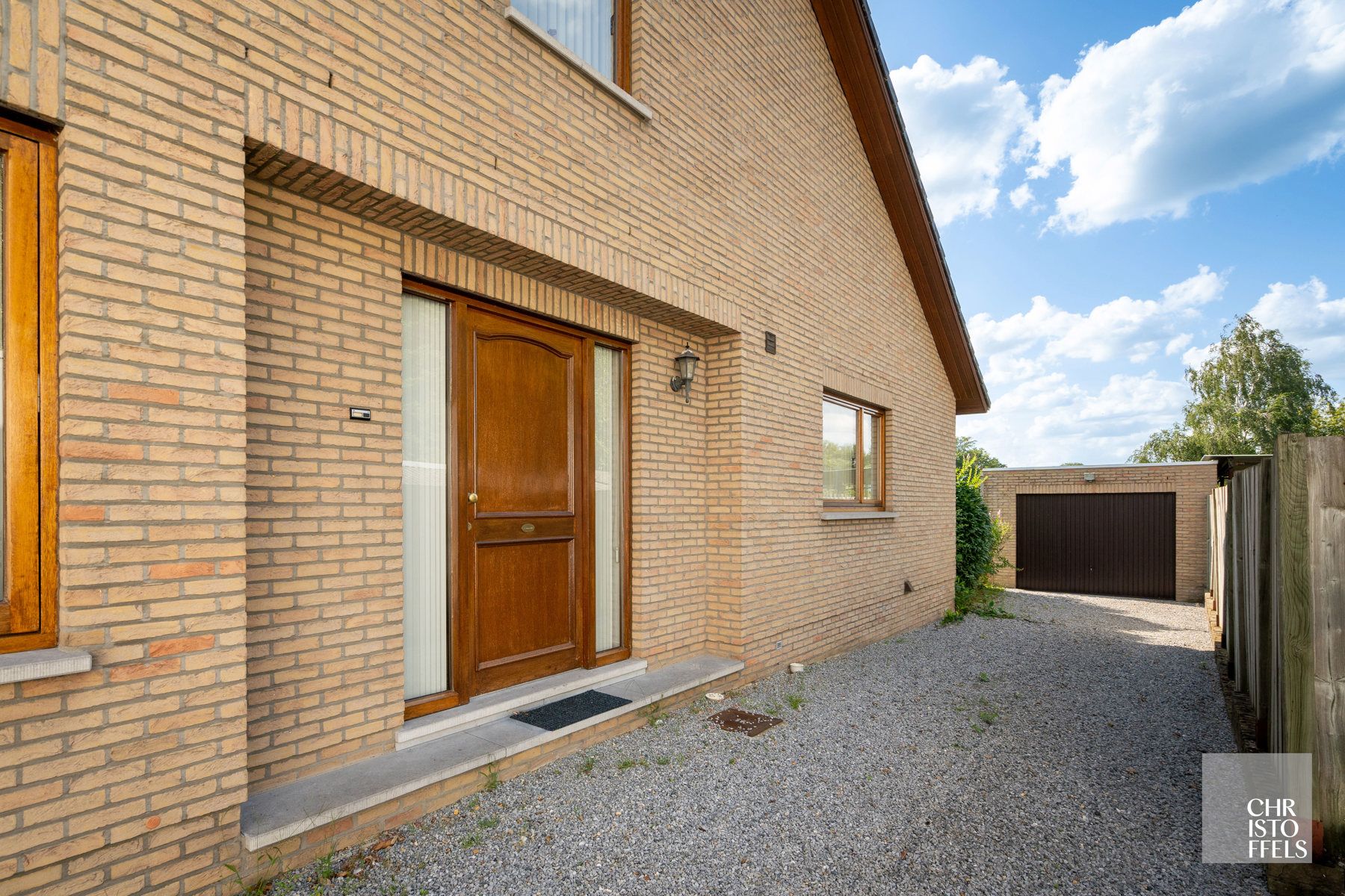 Gezinswoning met 3 slaapkamers, op een perceel van 1.066m²!  foto 12