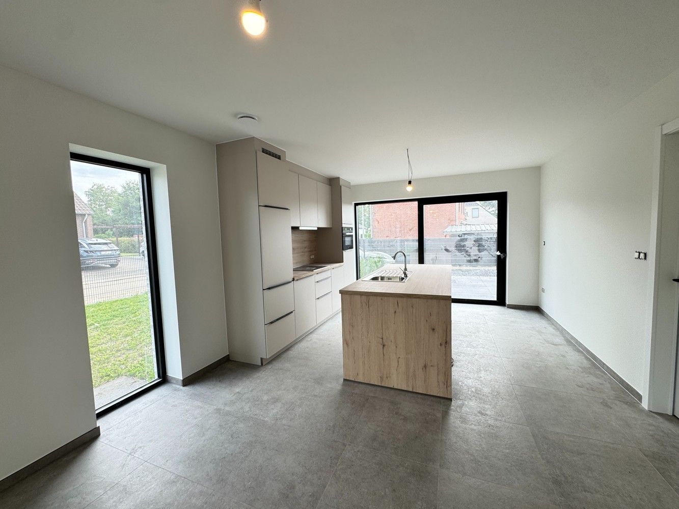 Te huur in Zutendaal - Energiezuinige nieuwbouwwoning met drie slaapkamers foto 2