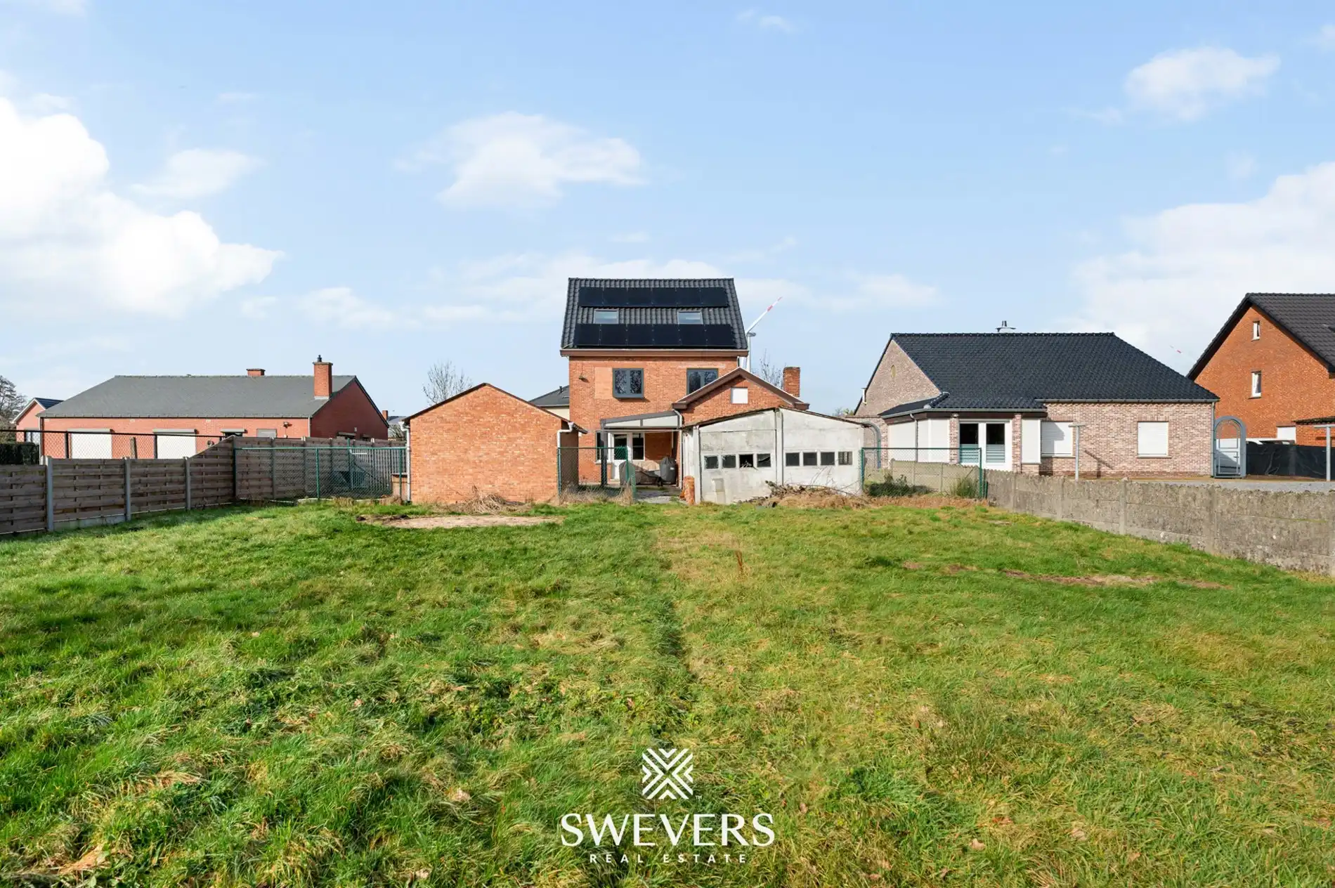 Gestripte OB met vergunde plannen en afgewerkte zolder op 10 are foto 26