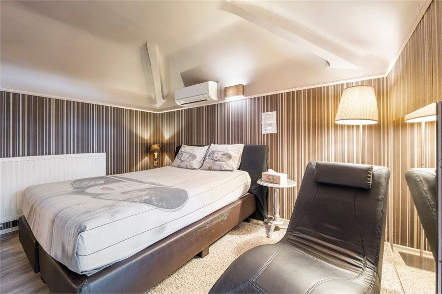 STATIGE WONING MET 4 SLKS OP EEN TOPLOCATIE foto 24