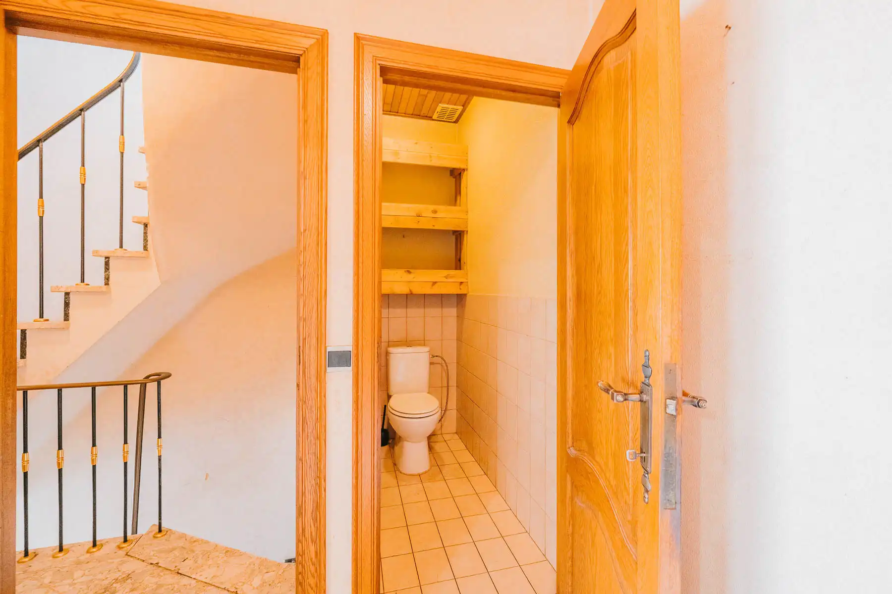 Ruim en lichtrijk Duplex-appartement met optionele garage. foto 11