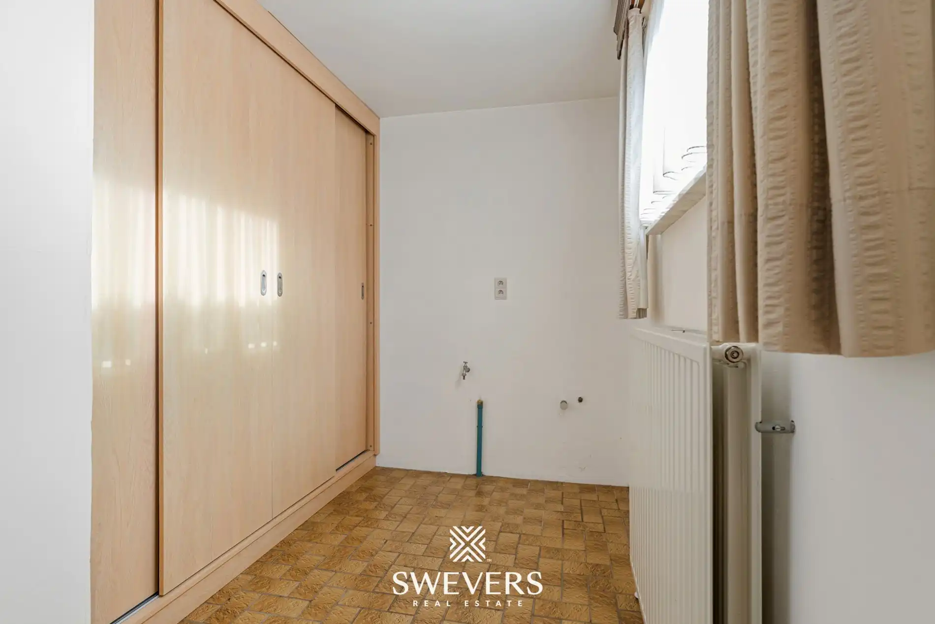 Open bebouwing met drie slaapkamers en uitzonderlijke kelder in Houthalen foto 24