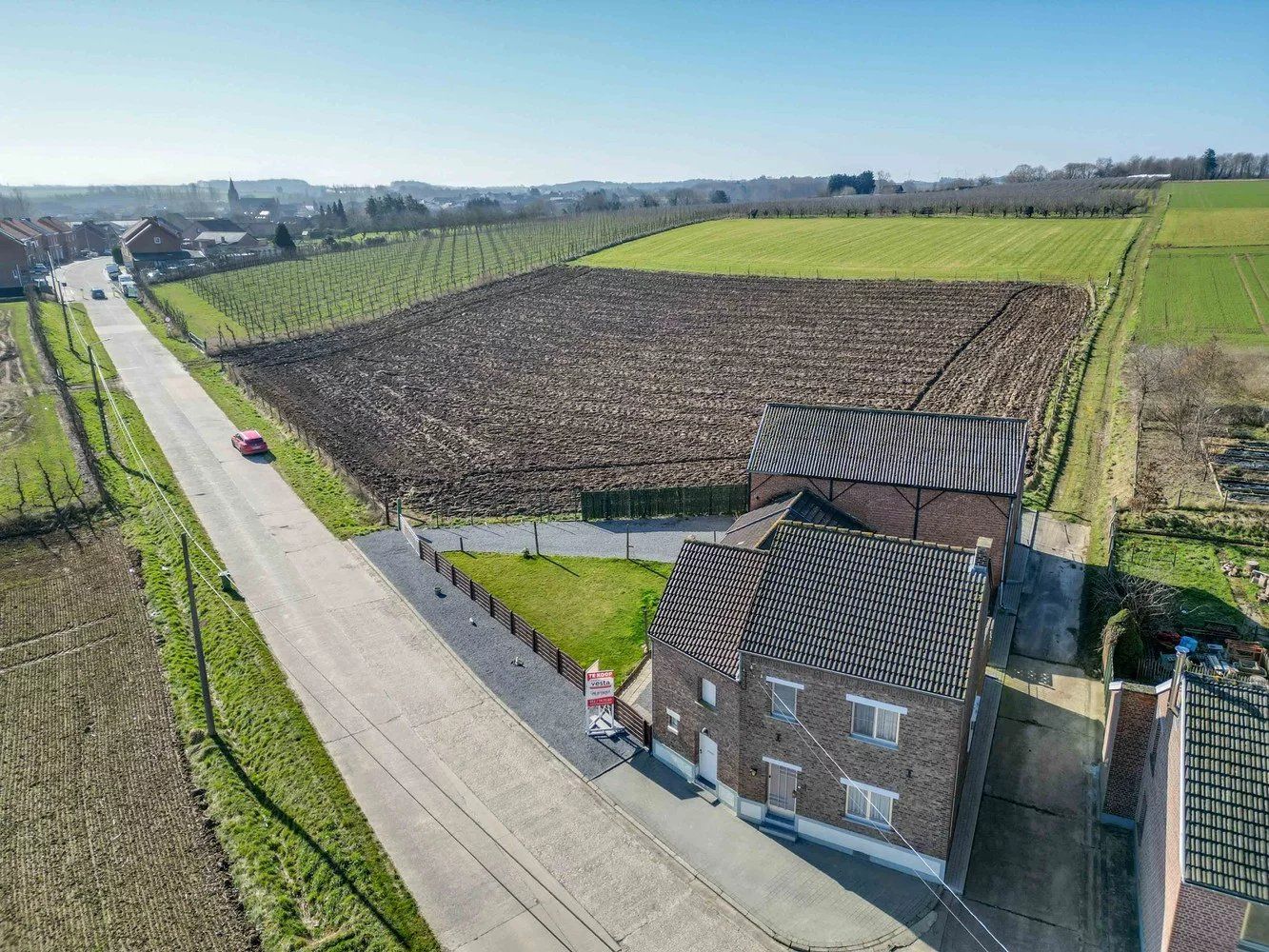 Landelijk gelegen woning met atelier foto 4