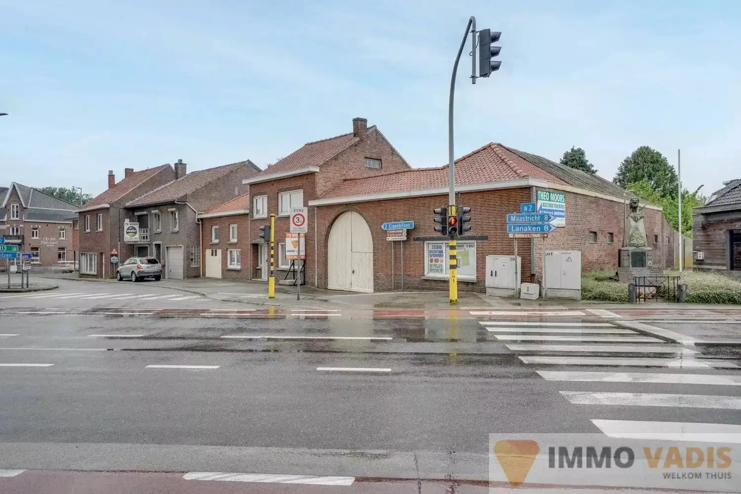 Hoeve op ruim perceel met extra bouwgrond foto 2