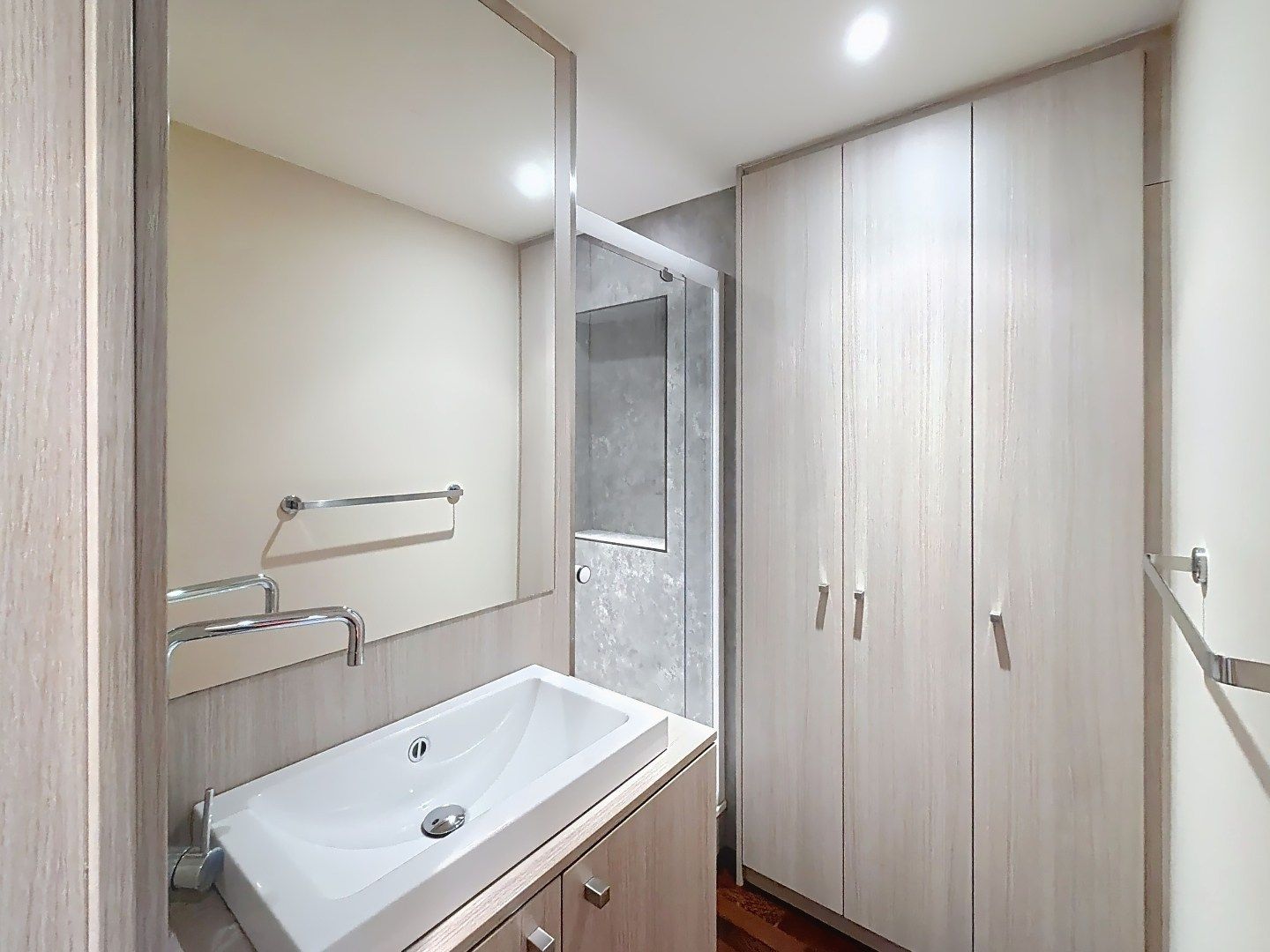 Luxueus afgewerkt, rustig gelegen appartement in Middelkerke foto 5