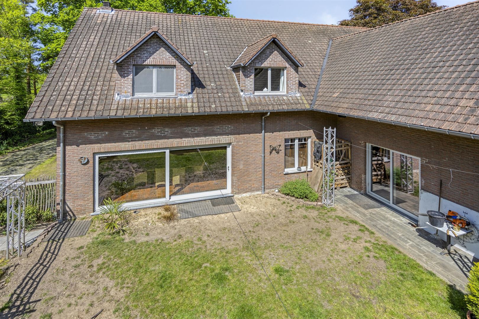 TE KOOP: Riante villa met zorgwoning te Bolderberg! foto 19
