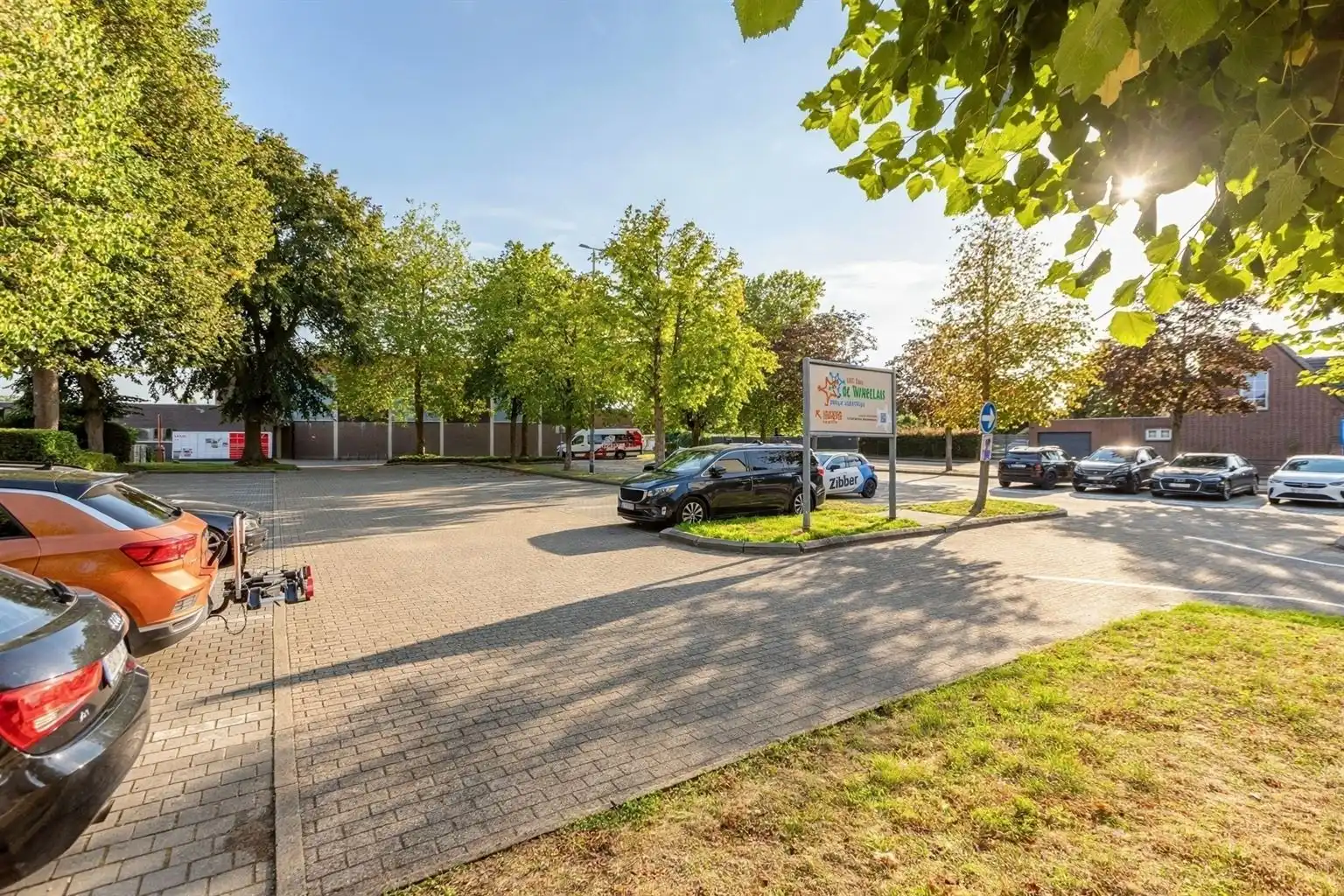 Prachtig gerenoveerde woning met 3 slaapkamers, omheinde tuin en garage, op een rustige doch centrale locatie te Elen foto 34