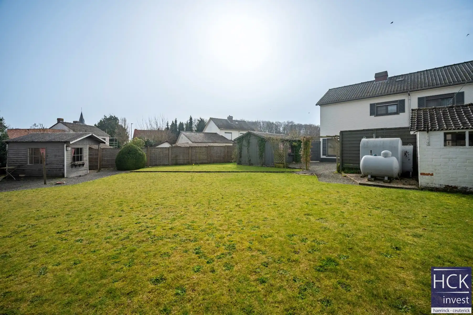 KRUISHOUTEM - Ruime halfopen woning op 674 m² met 4 SLPK., aan het Lozerbos! foto 13