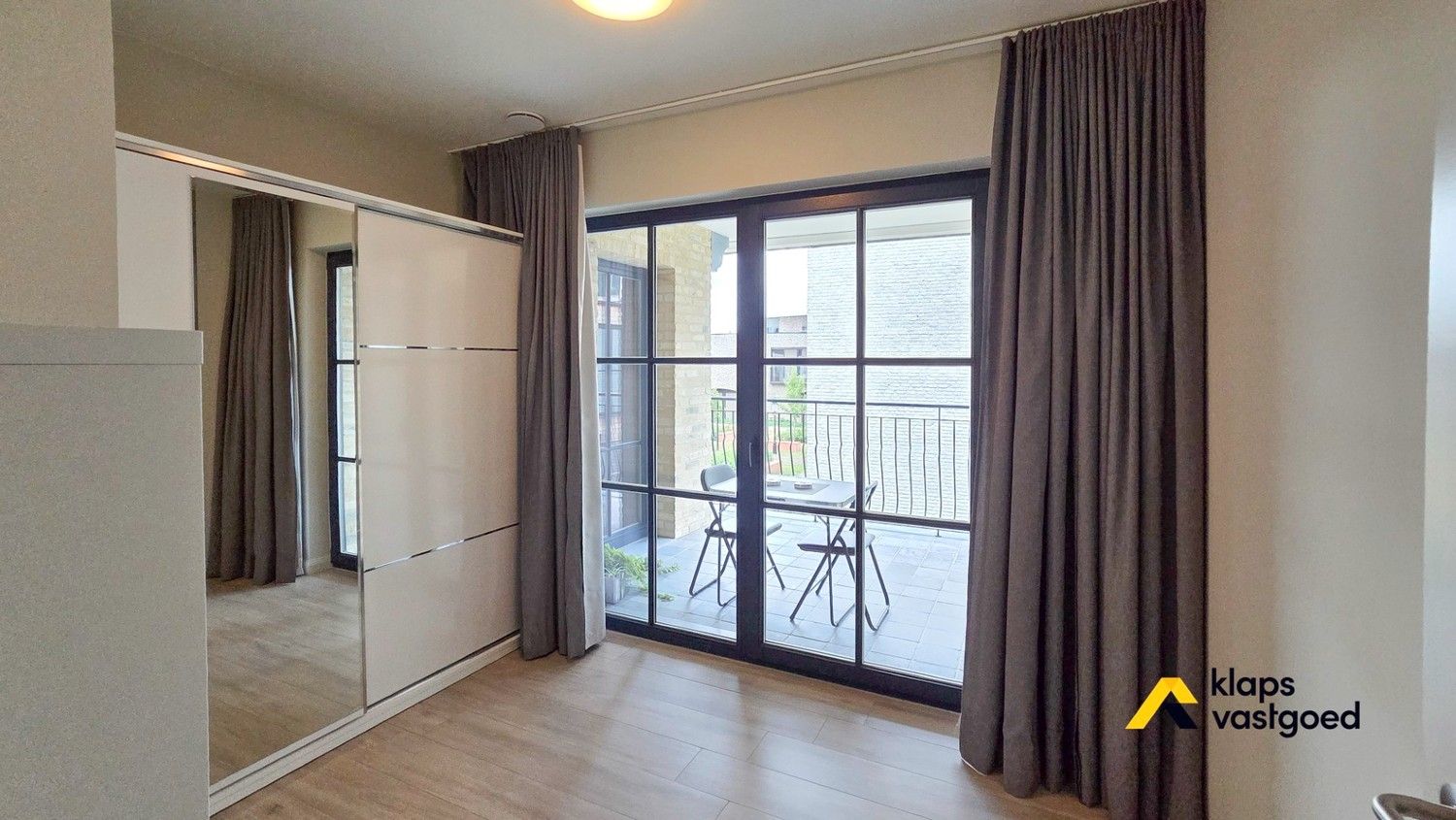 PRACHTIG APPARTEMENT MET 2 SLAAPKAMERS foto 15