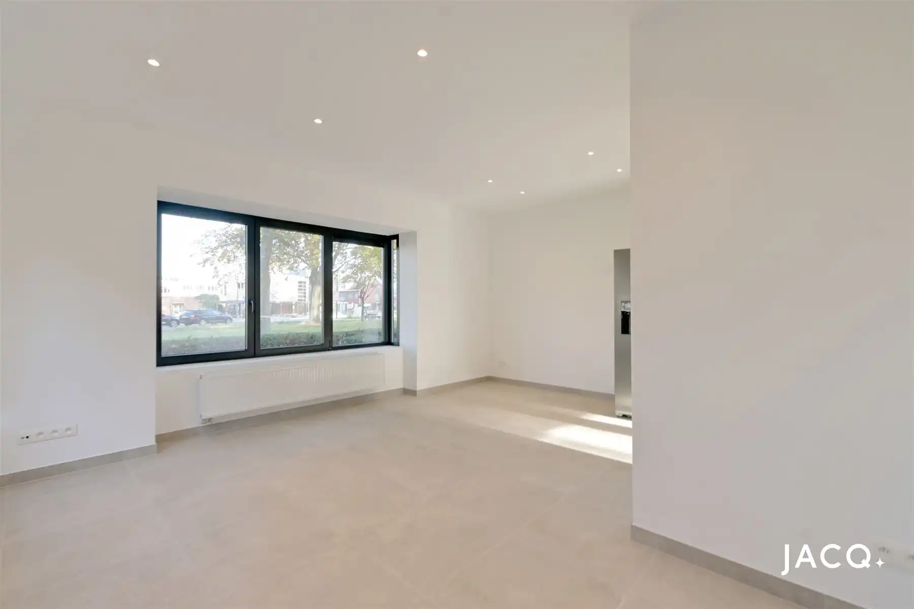 Prachtig gerenoveerde woning met 3 slaapkamers en tuin! foto 4