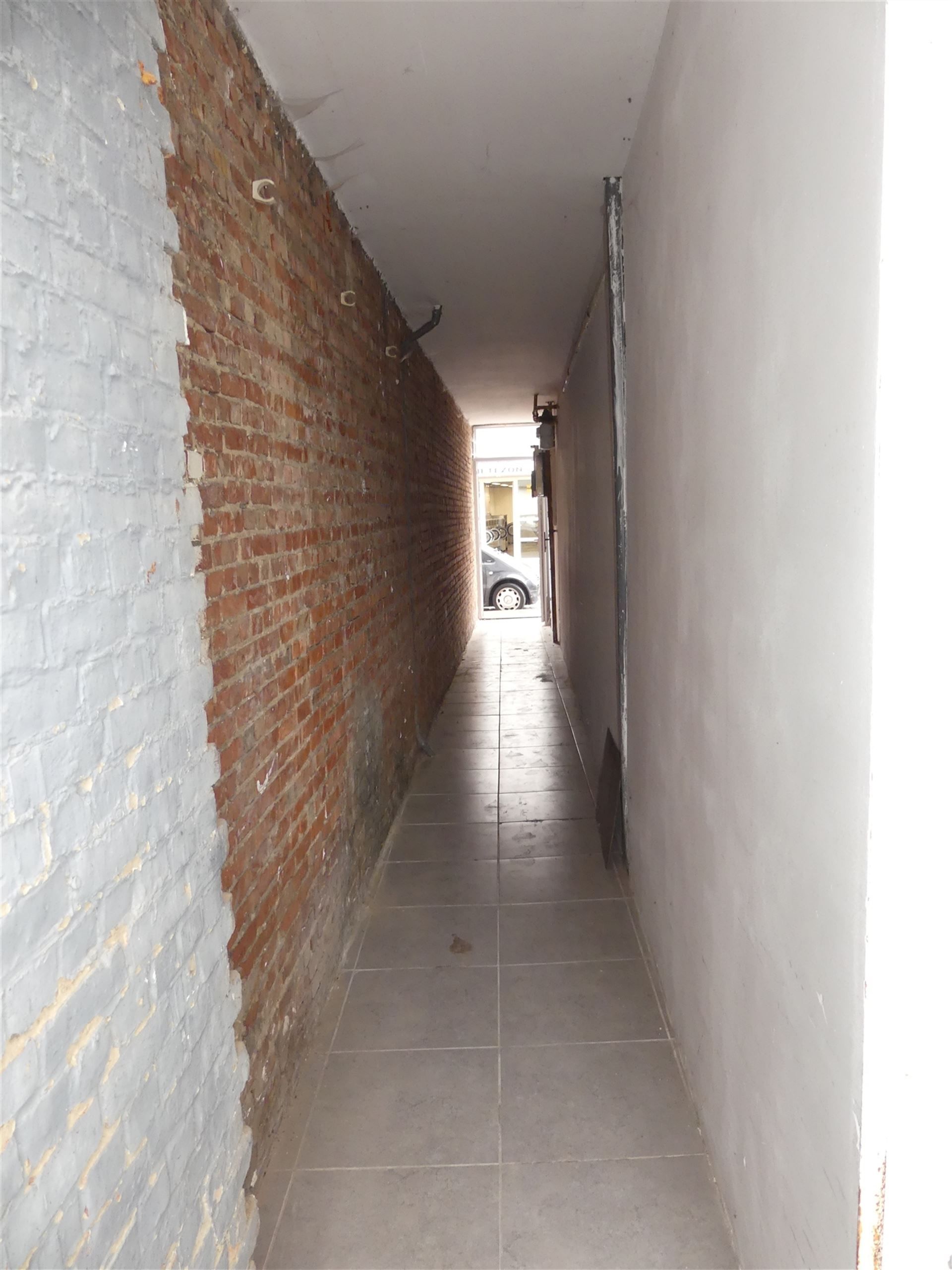 Opbrengstwoning bestaande uit 2 appartementen! foto 21