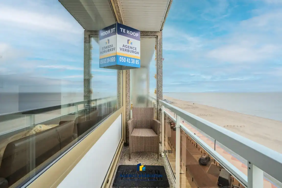 Studio met adembenemend zeezicht foto 11