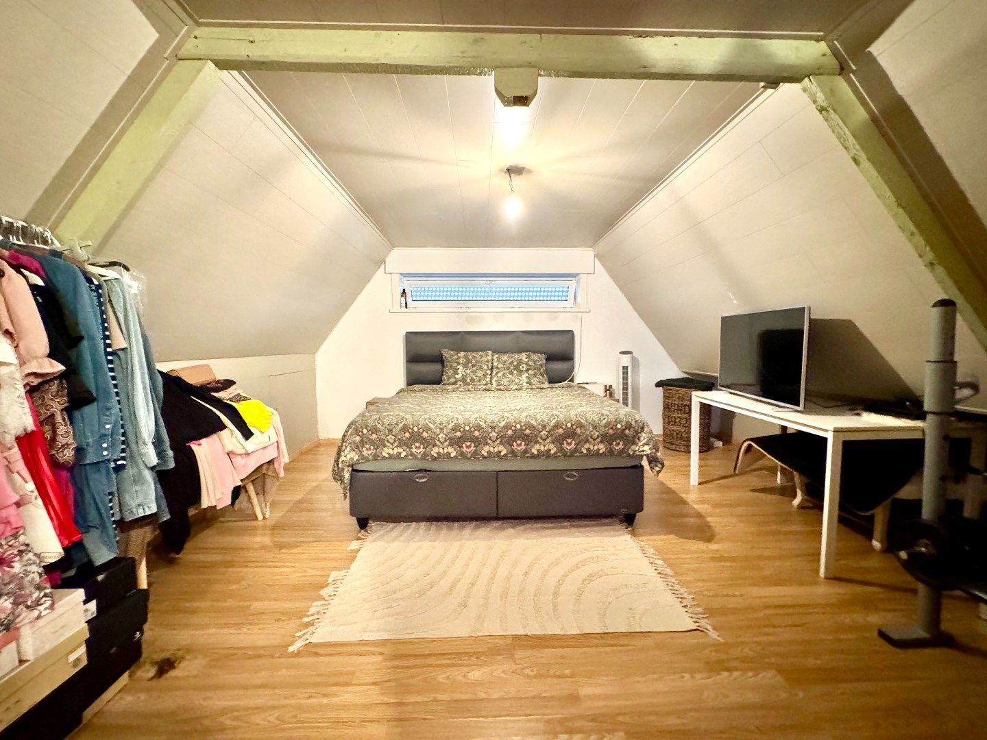 HALFOPEN WONING MET 2 SLPKS (3 MOGELIJK), GARAGE EN TUIN foto 16