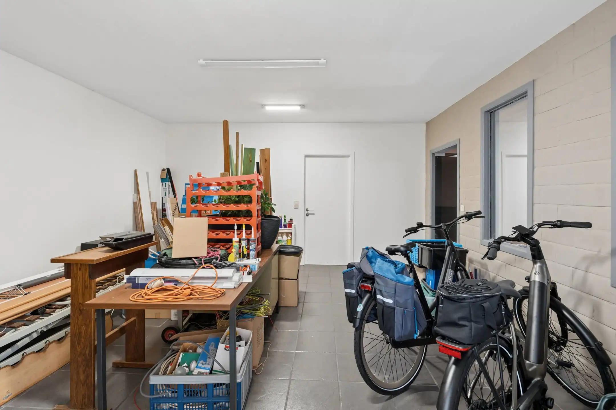 Multifunctioneel pand op strategische locatie foto 8