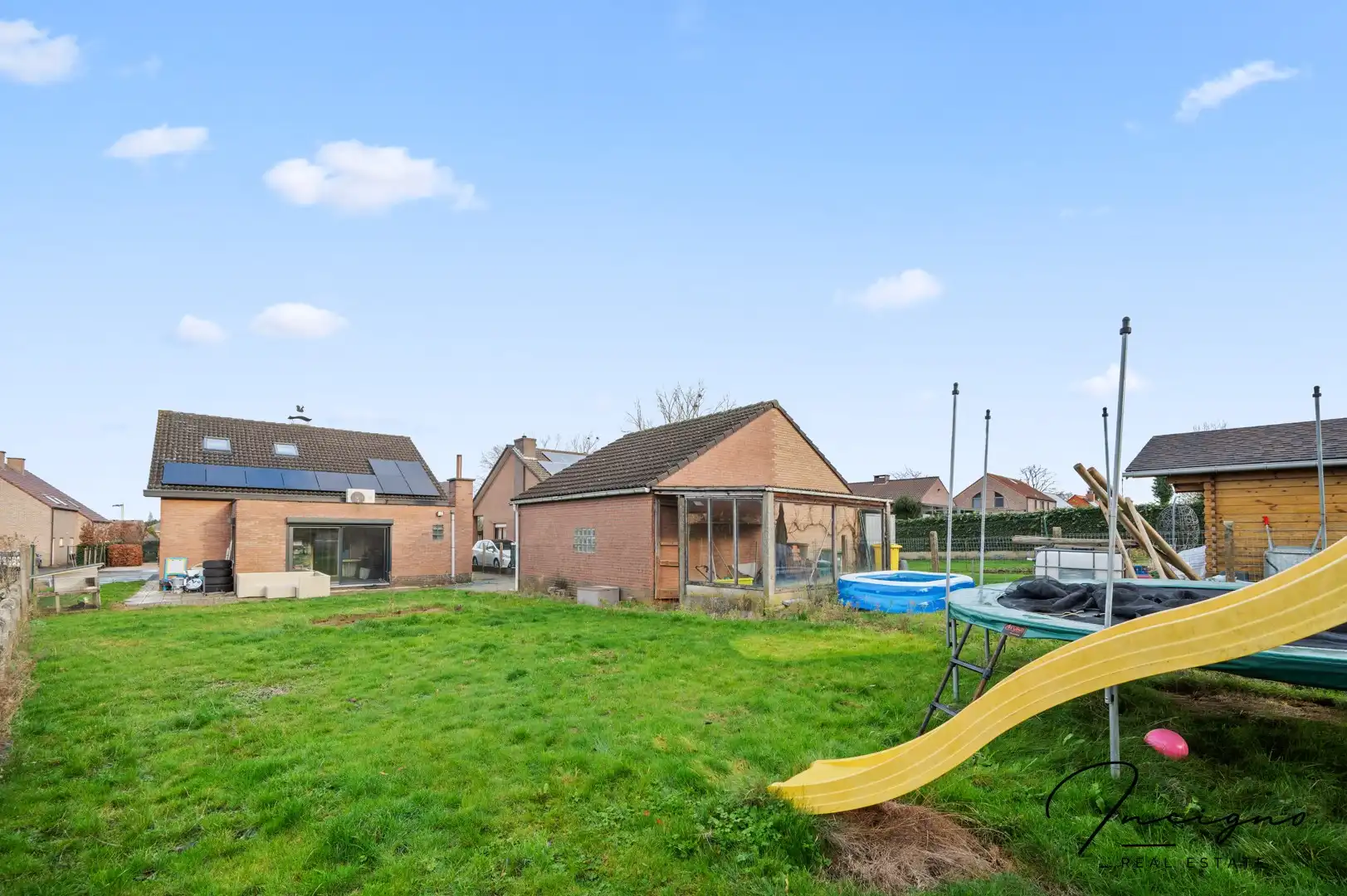 Ruime gezinswoning met ruime tuin en aparte garage foto 23