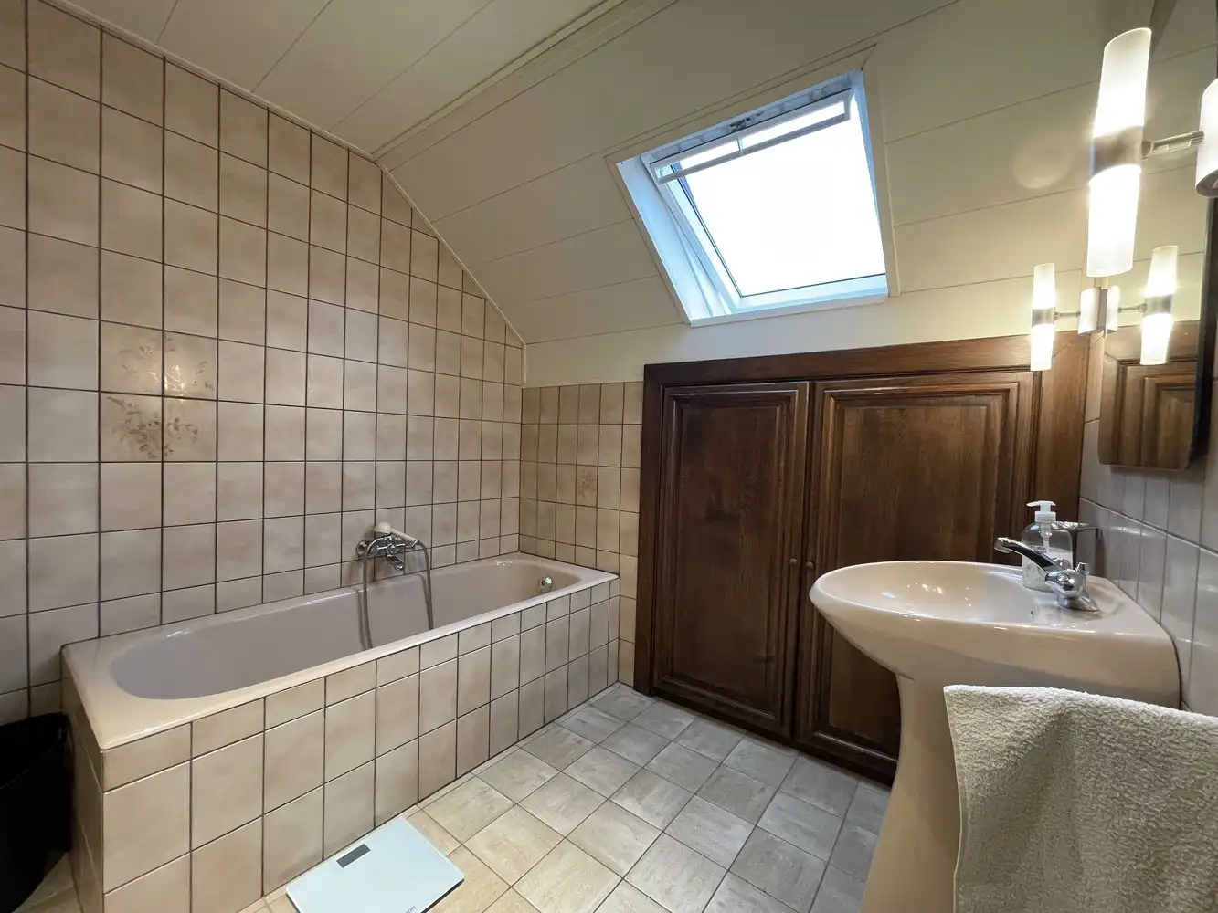 Rustig gelegen gezinswoning in het gezellige Godsheide foto 19