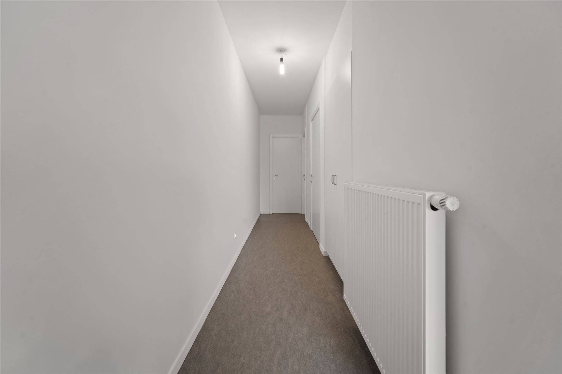 VERZORGD APPARTEMENT / RECENT / INCL. AUTOSTAANPLAATS foto 6