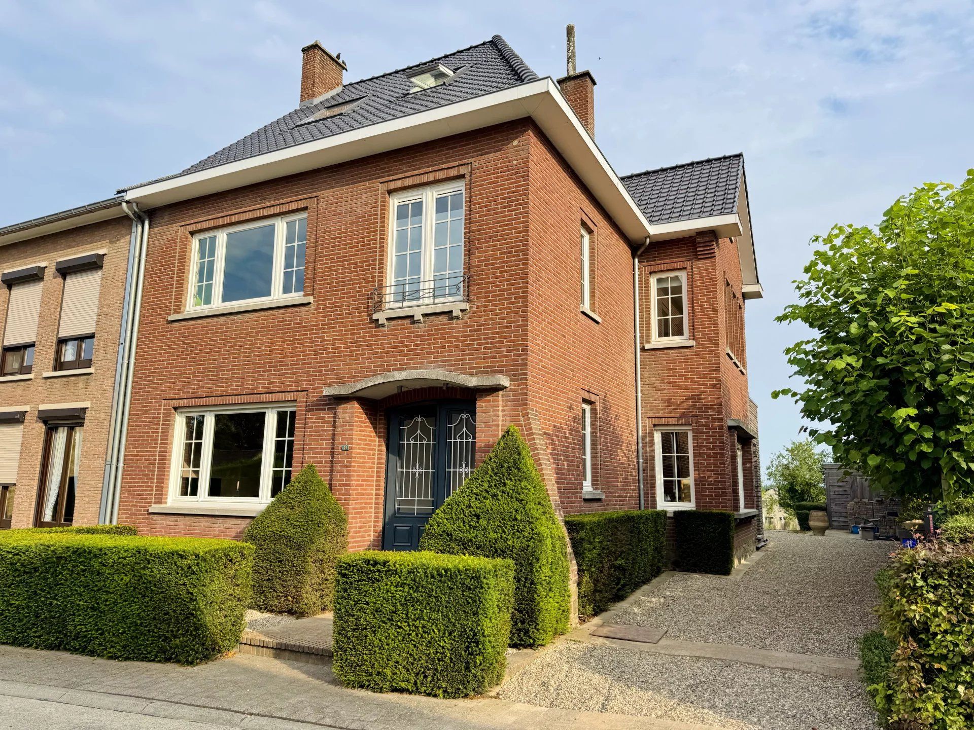 ()=>{if(producerUpdateValueVersion(node),producerAccessed(node),node.value===ERRORED)throw node.error;return node.value} KERKTORENSTRAAT 11 - 3740 Waltwilder