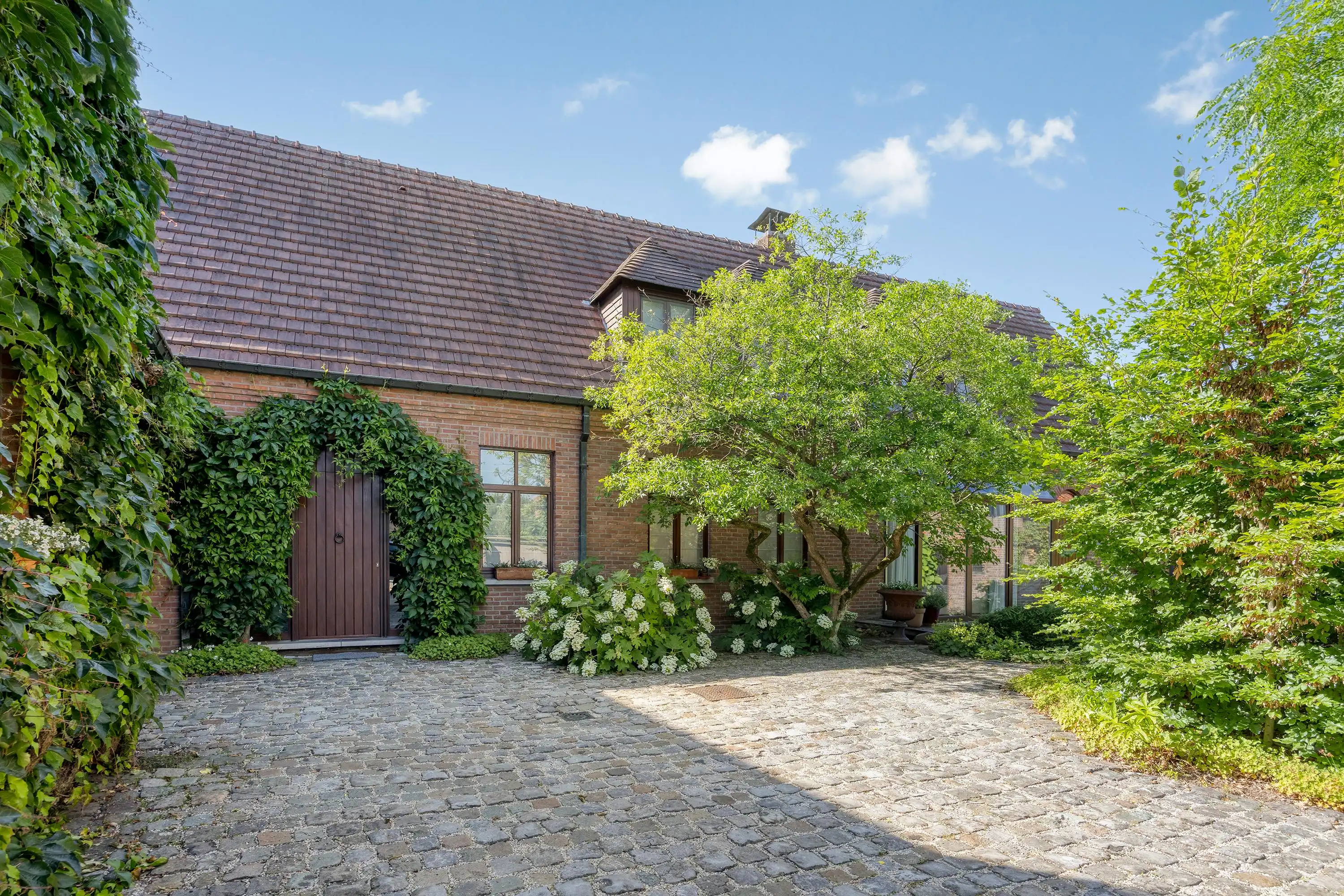 Prachtig Landhuis (326m²) met Bijgebouwen tussen Brussel en Dendermonde foto 43