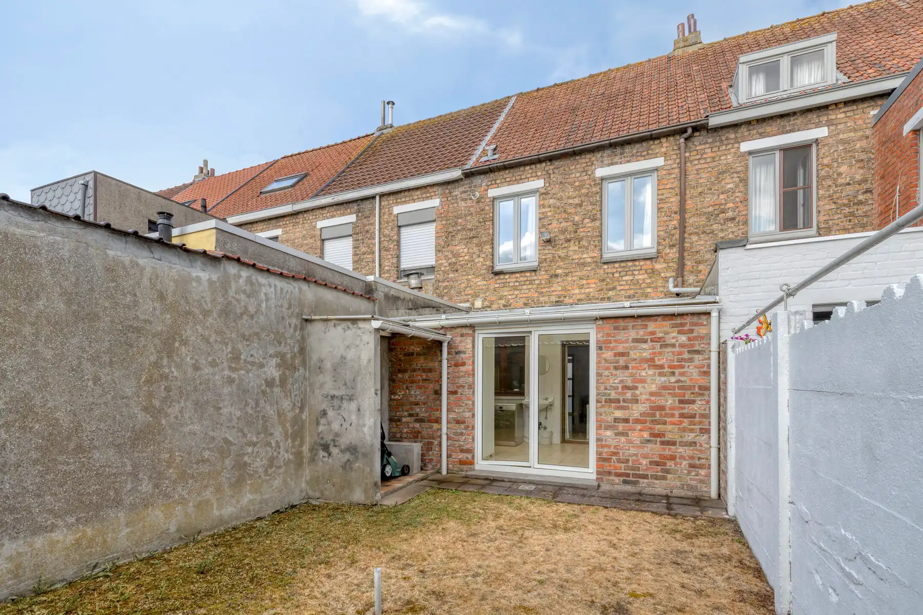 Charmante woning met 3 slaapkamers en tuin nabij jachthaven foto 15