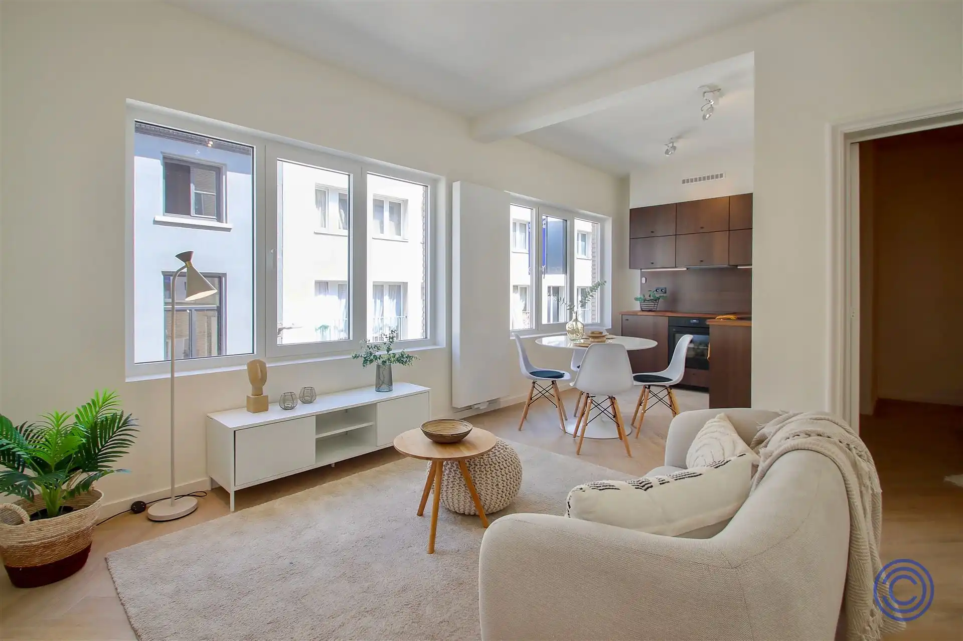 Cosy appartement in Art Deco gebouw! foto {{pictureIndex}}