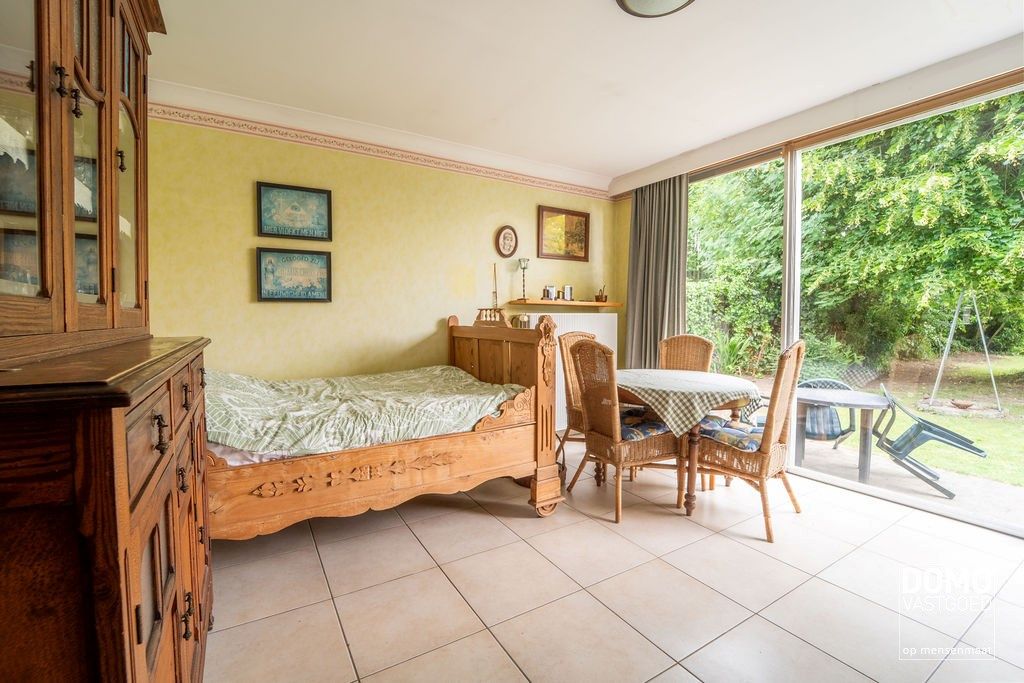 CHARMANTE TE RENOVEREN WONING MET 4 SLAAPKAMERS OP EEN PERCEEL VAN 13A TE HASSELT (KURINGEN) foto 7