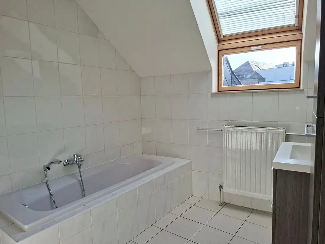 Knus dakappartement met twee slaapkamers foto 17