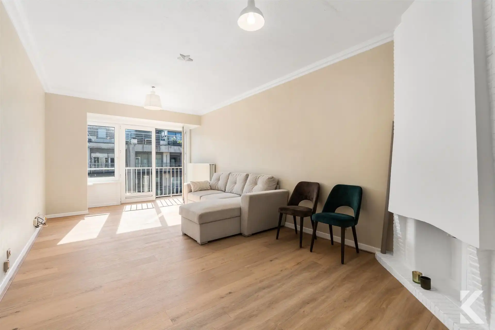 Instapklaar gerenoveerd appartement nabij strand foto {{pictureIndex}}