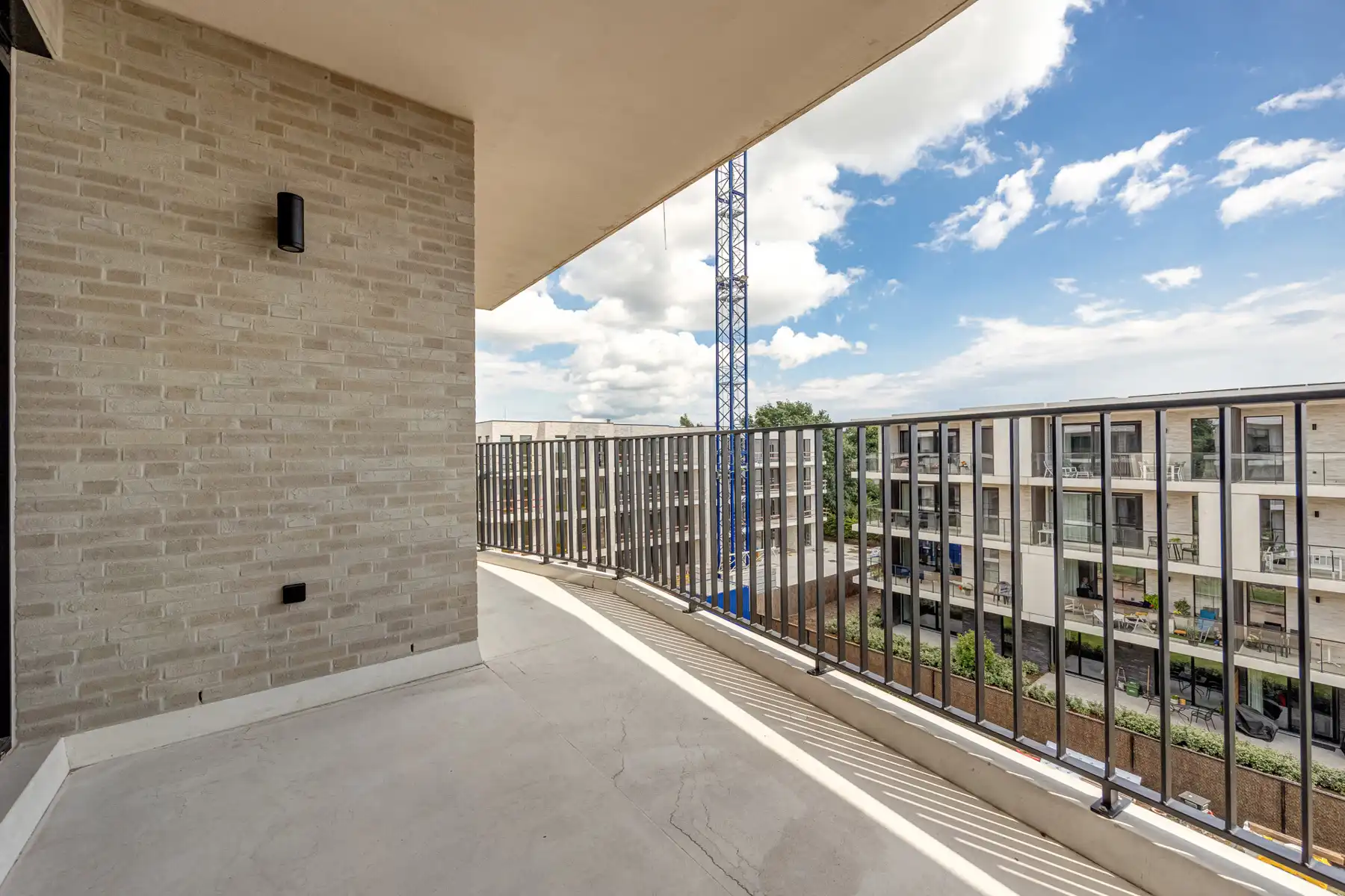 Prachtig nieuwbouwappartement op de 3de verdieping met ondergrondse autostaanplaats en berging. foto 5