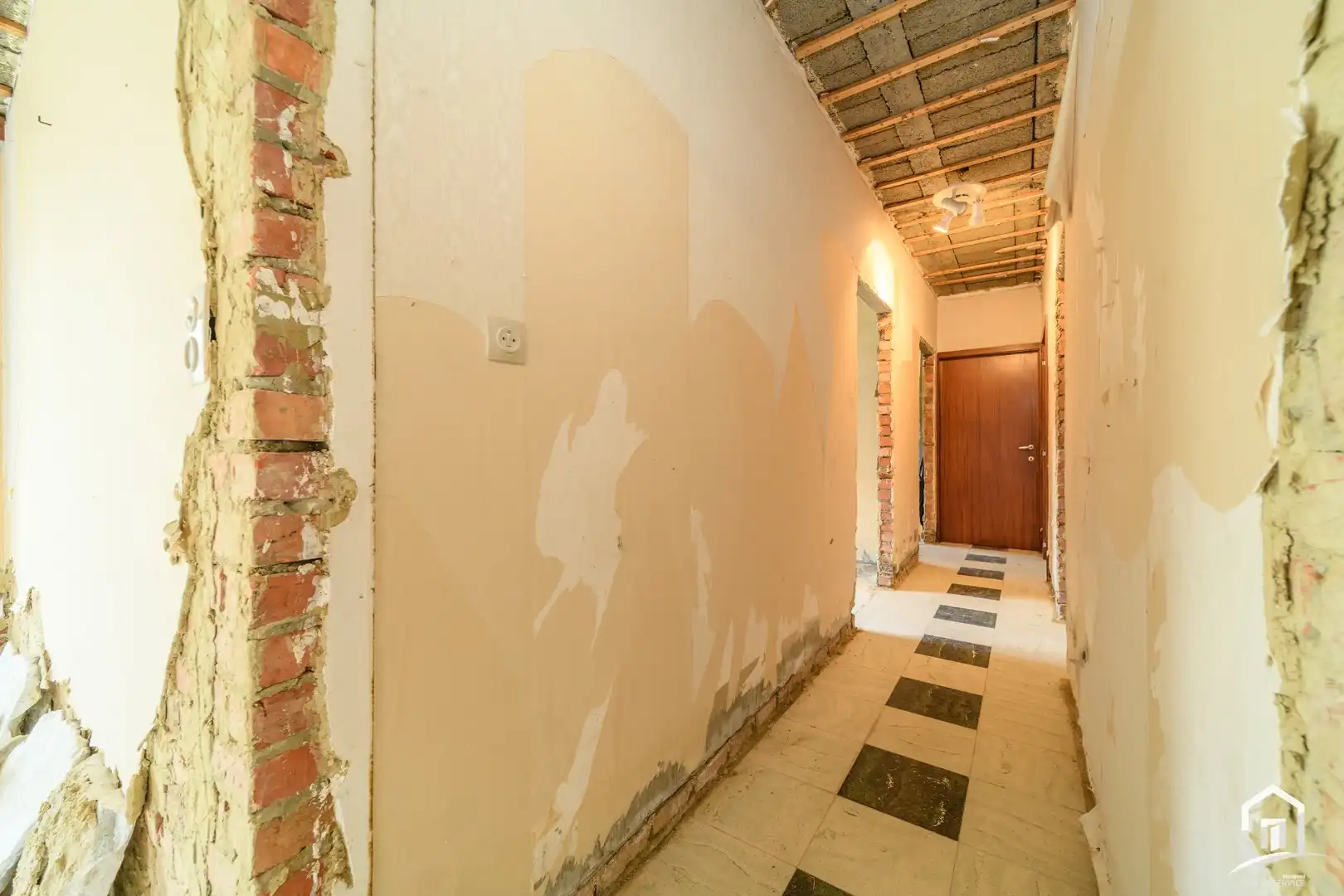 bungalow met achterliggende bouwgrond in het groene Hofstade foto 13