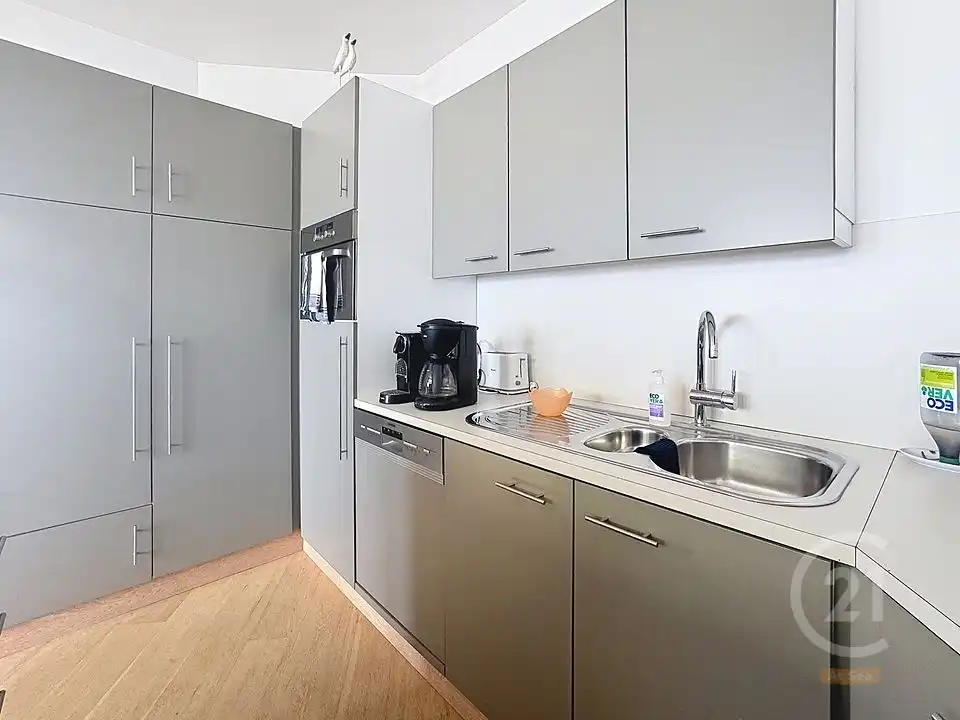 Uniek appartement de Zeedijk van Westende foto 9